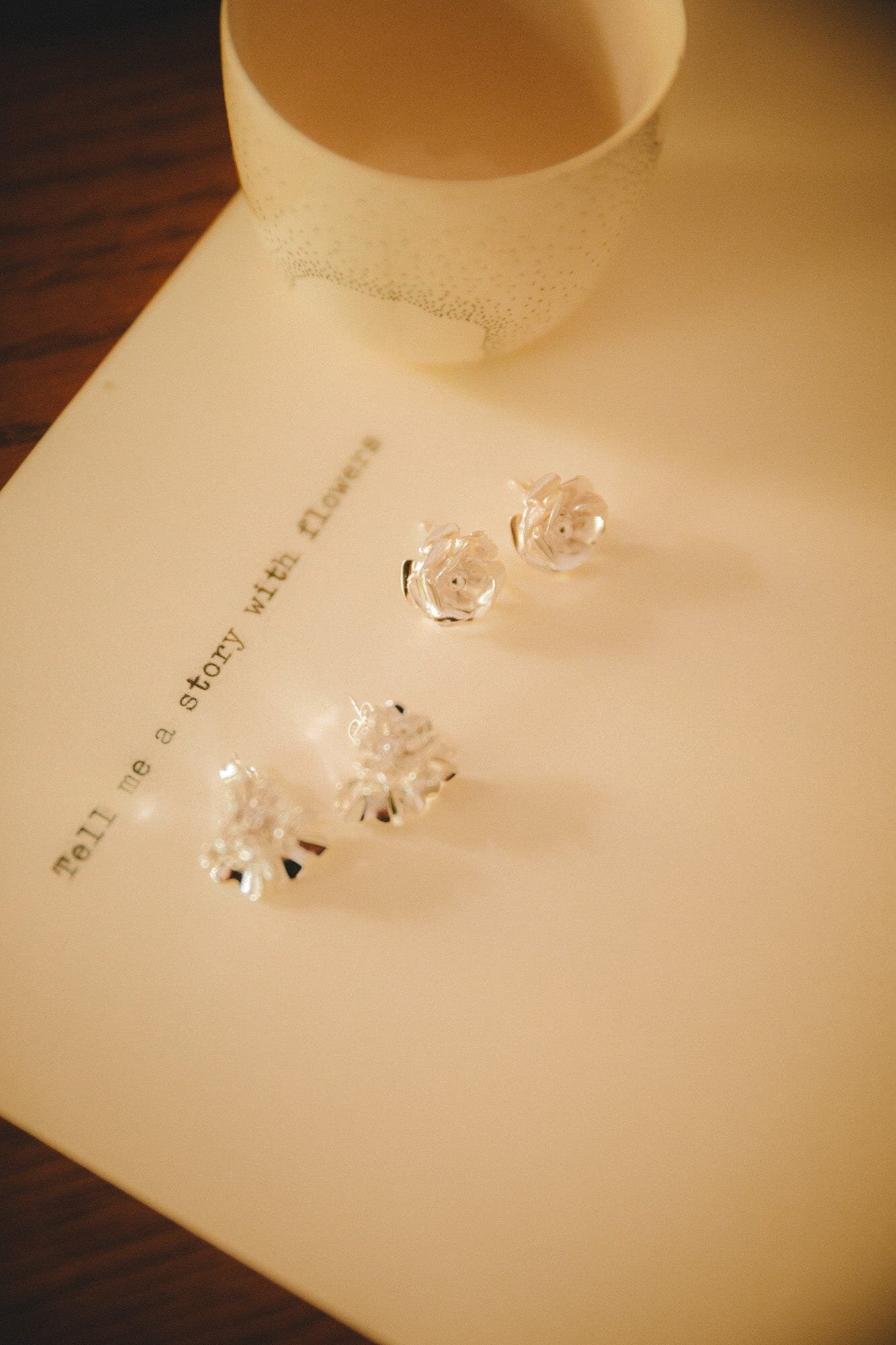 THÉIA - silver-plated flower stud earrings MONSIEUR SIMONE Silver