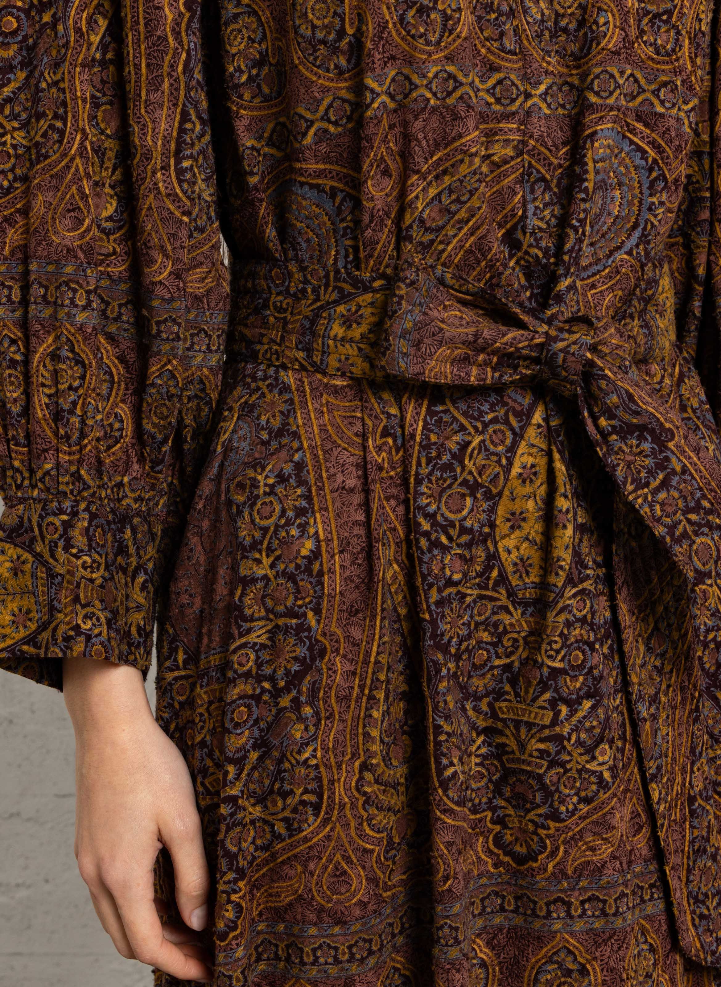 Lage, wijde katoenen jurk ANTIK BATIK Bruin