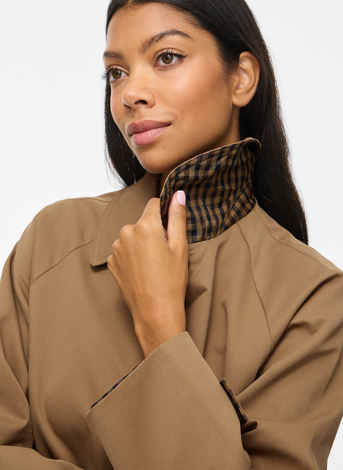 Gerader Trenchcoat mit klassischem Kragen VILA Braun