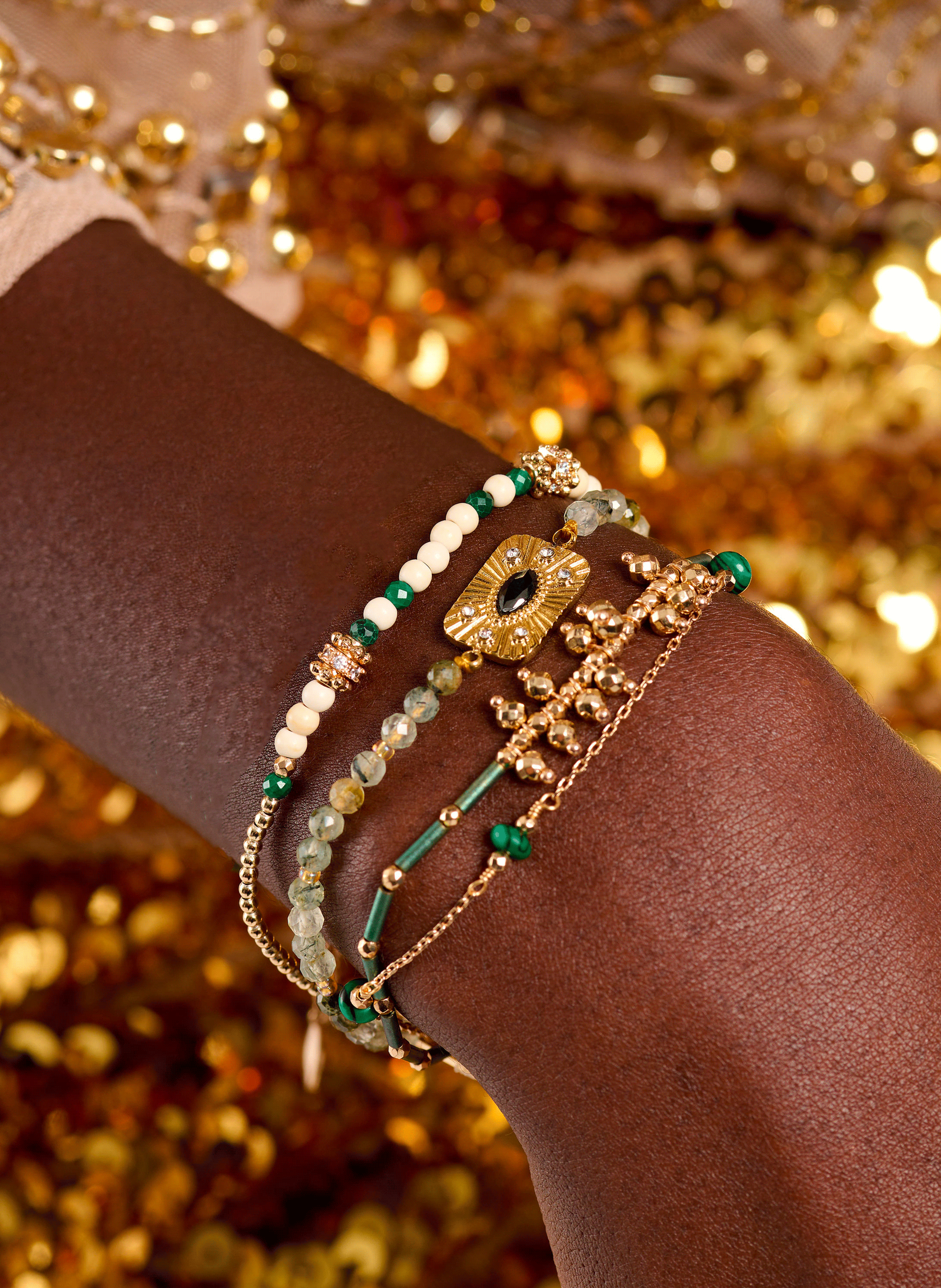 Multistrand bracelet with magnetic clasp and beads HIPANEMA Green