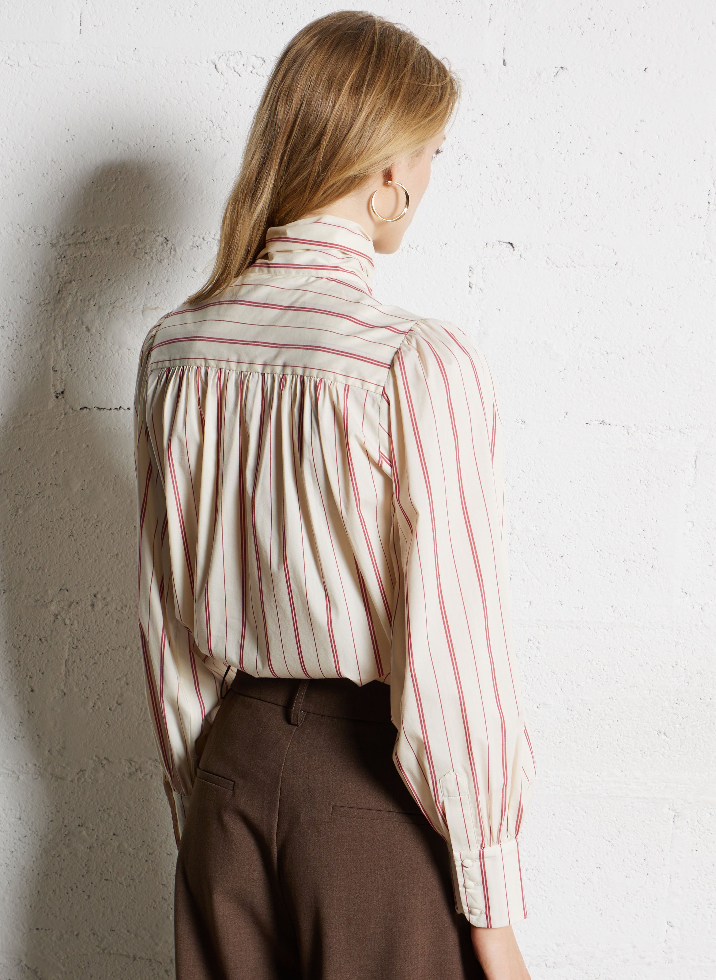 Striped shirt with pussy-bow collar SUNCOO Red