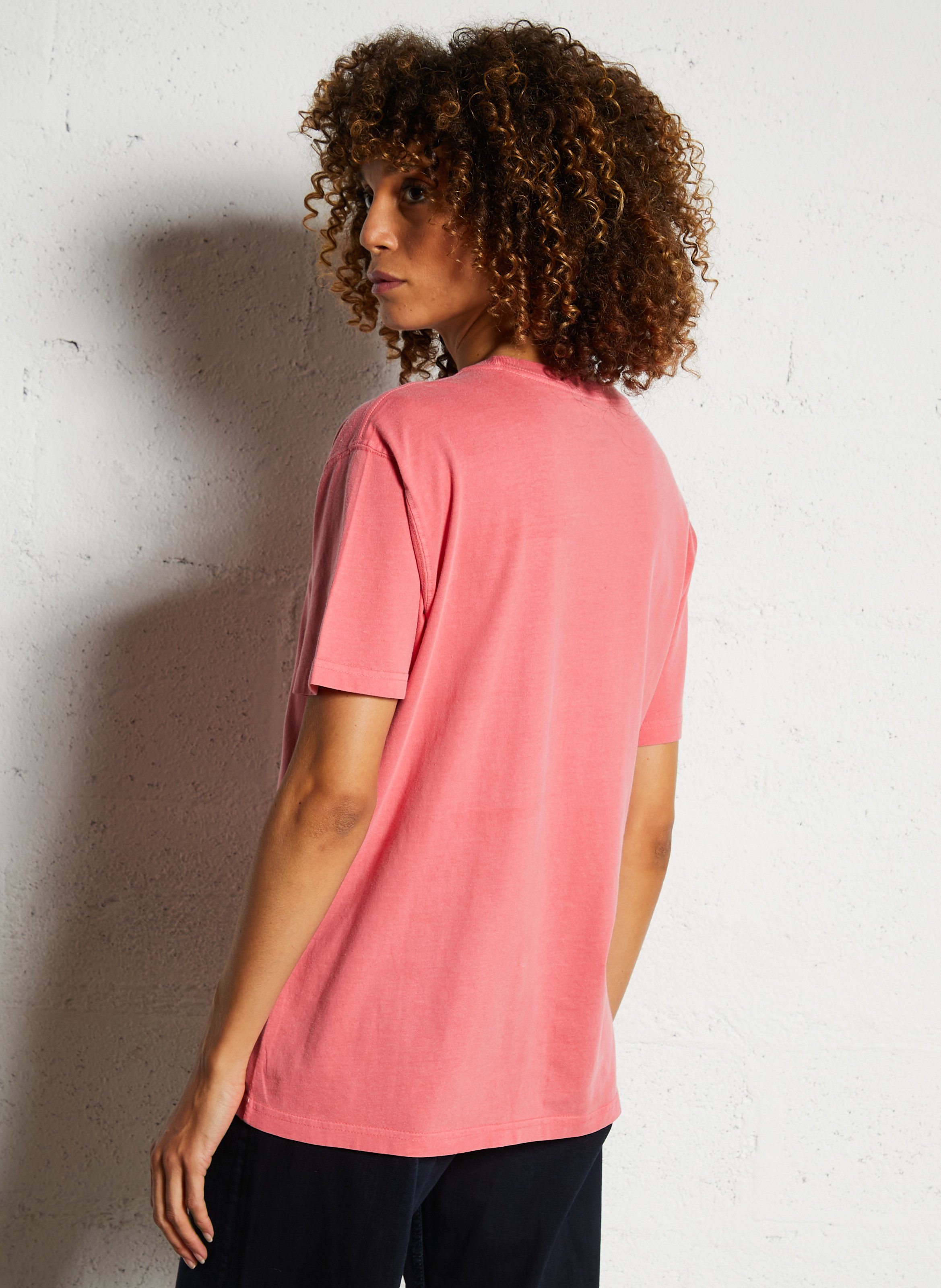 Straight round neck T-shirt with sequin screen print in cotton NEWTONE Pink