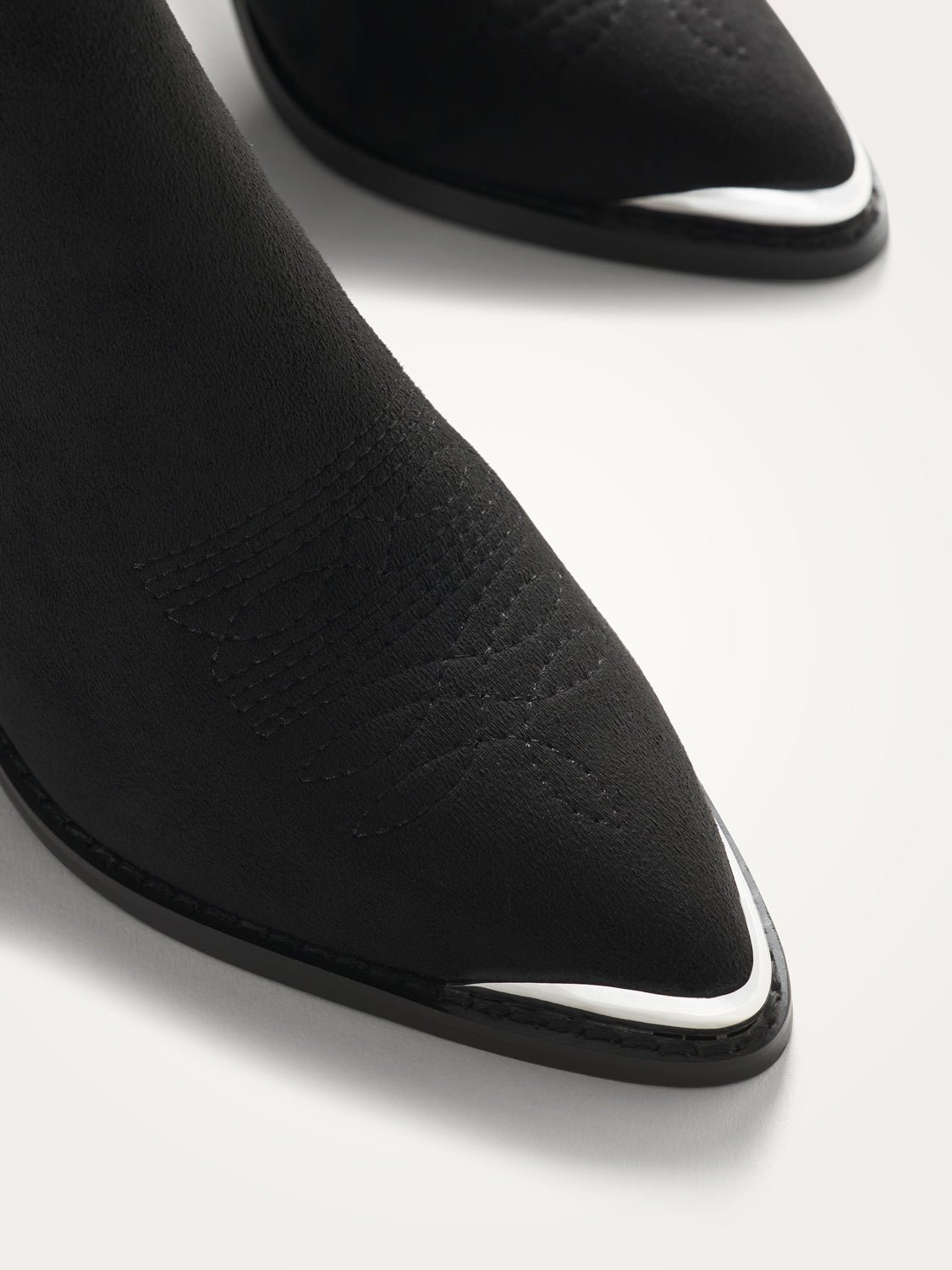 Fringed cowboy ankle boots VANESSA WU Black