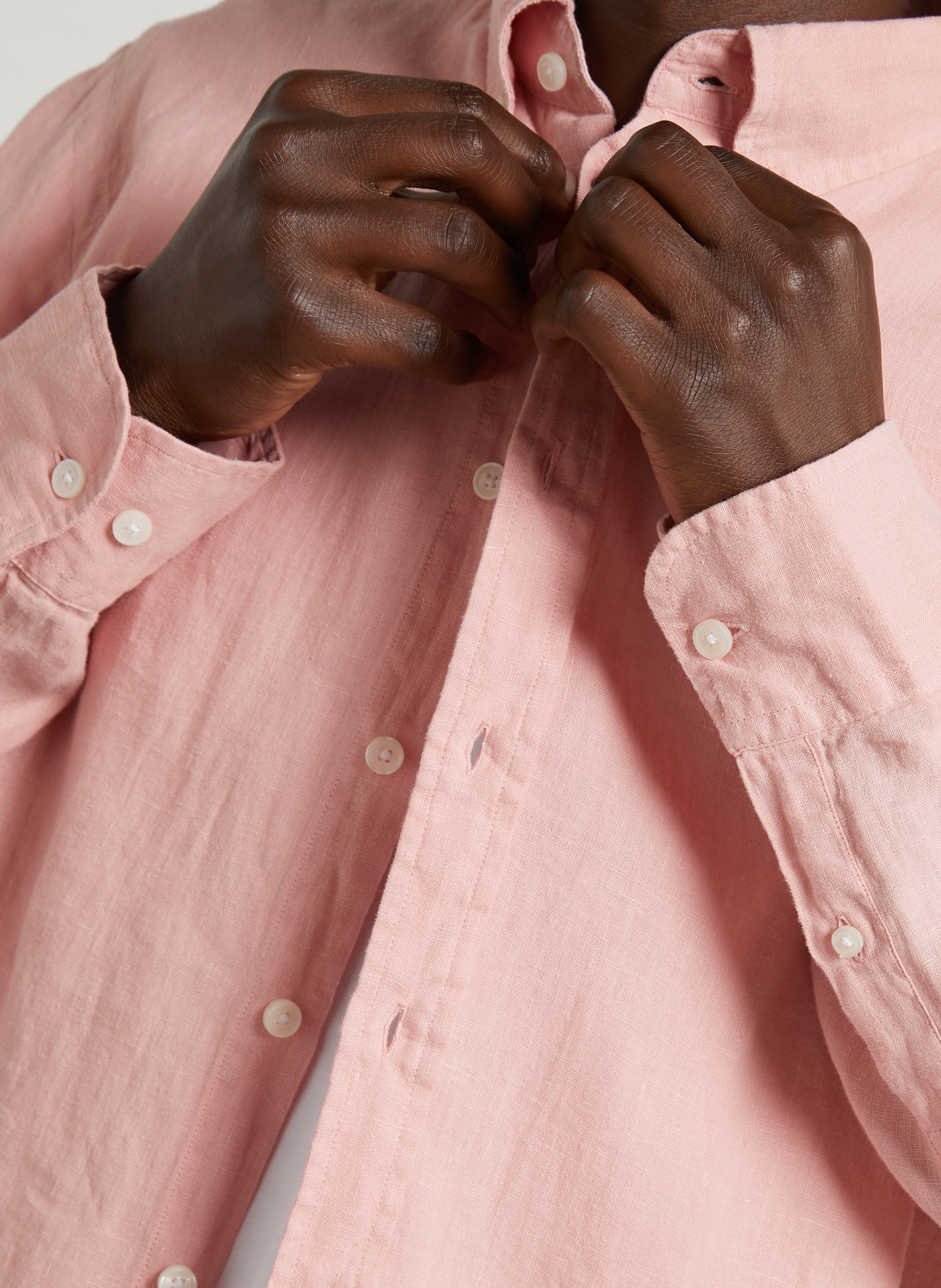 Chemise tailored-fit col américain brodée en lin HACKETT Rose