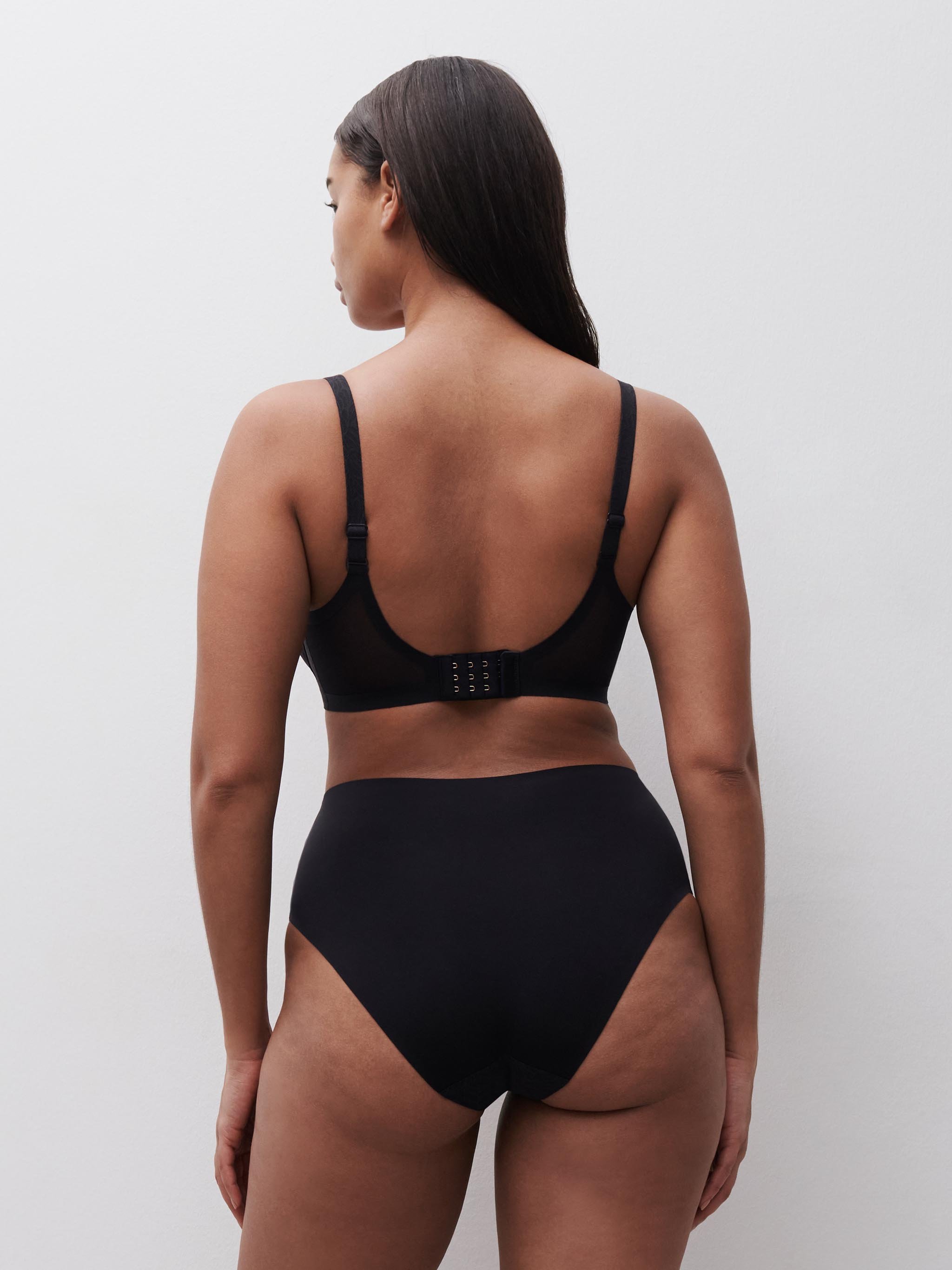 High-waisted lace support briefs CHANTELLE Black
