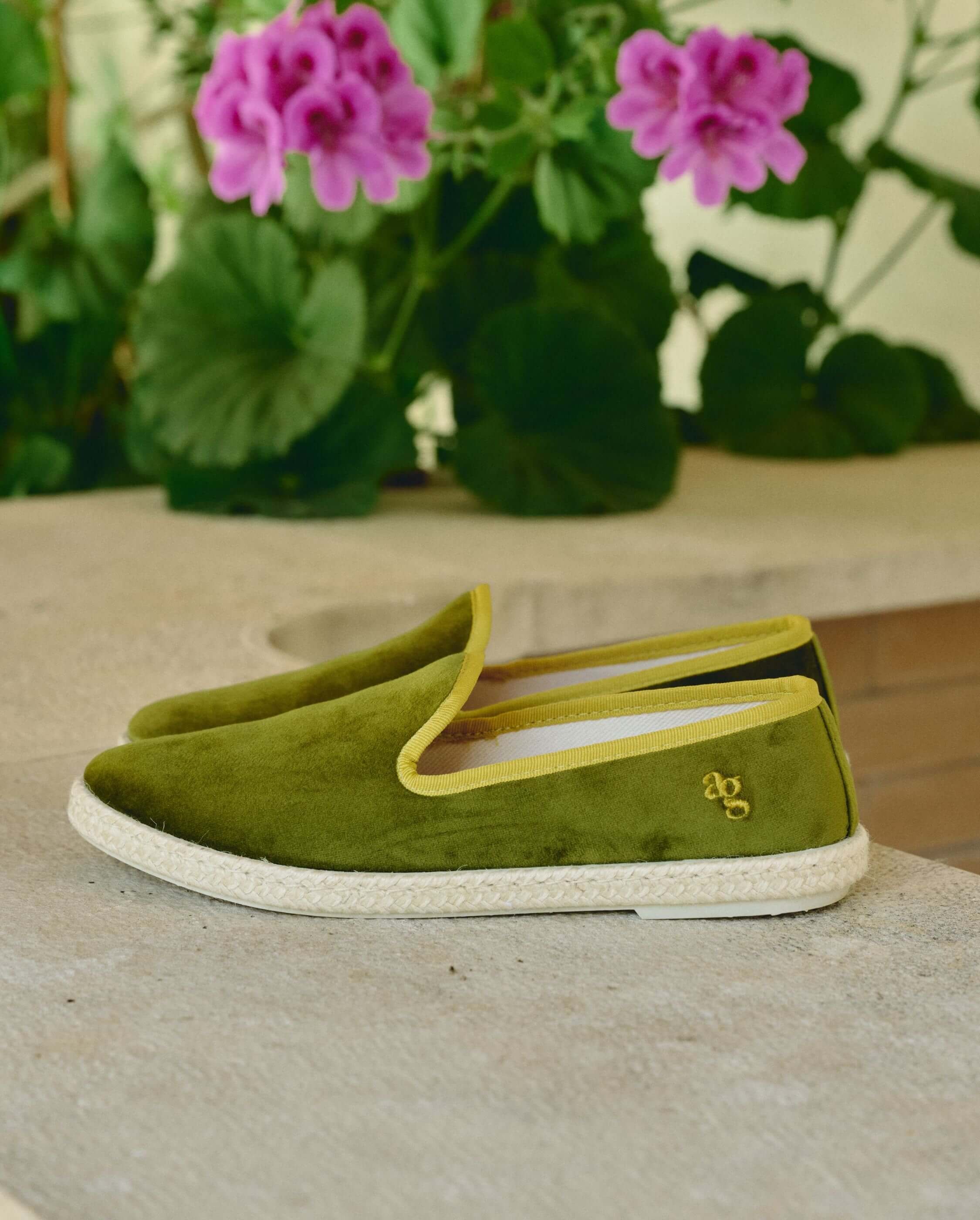 Women's espadrille, pistachio velvet ANGARDE Green