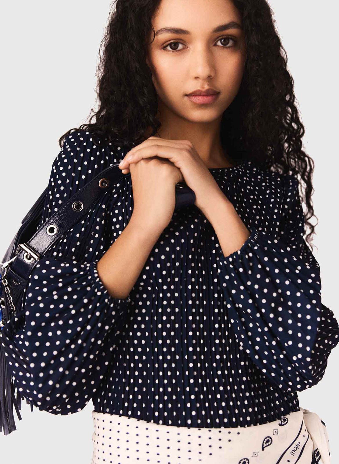 Korte jurk met boothals en stippenmotief MAJE Blauw