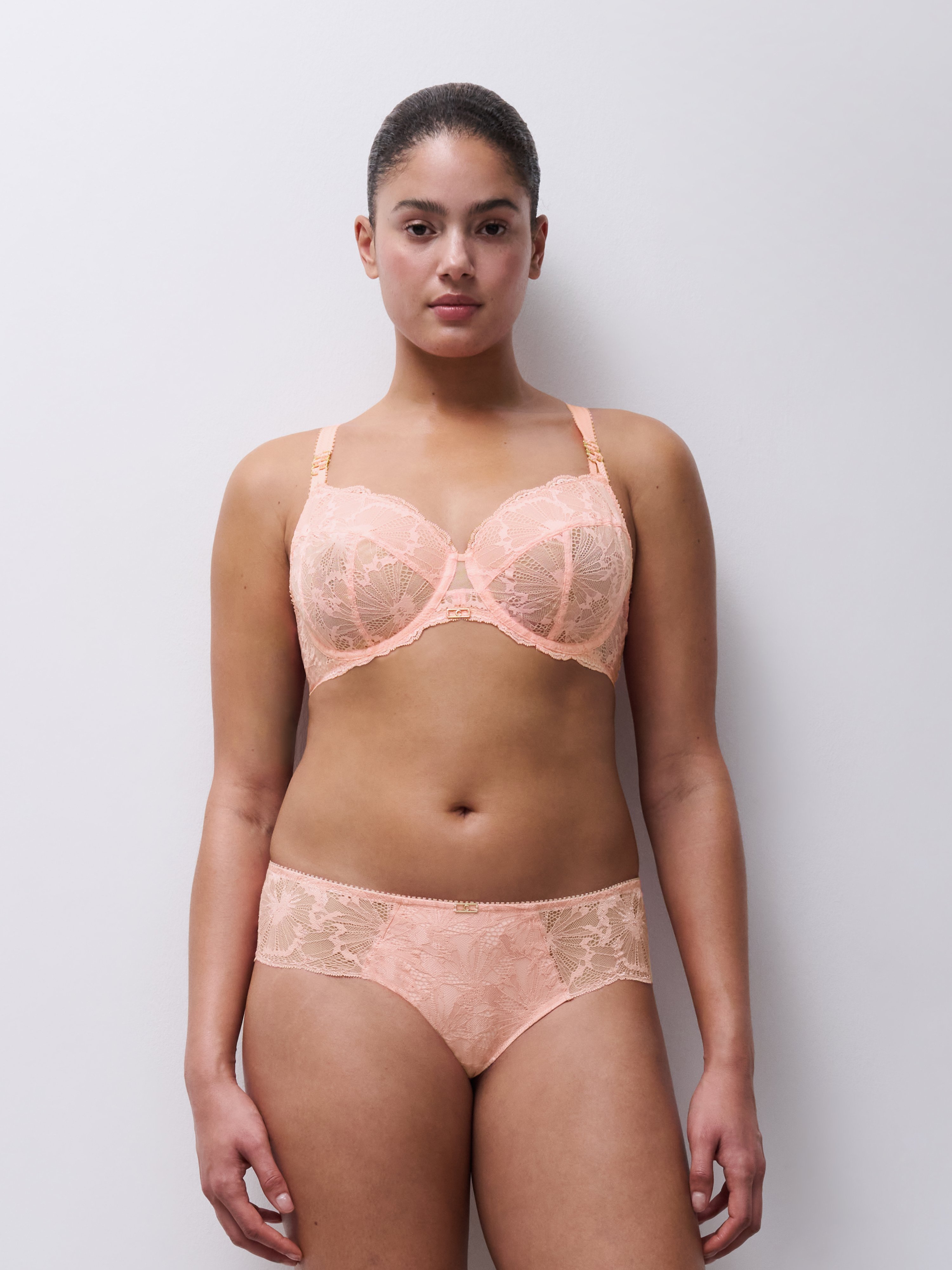 Full-cup bra CHANTELLE Pink