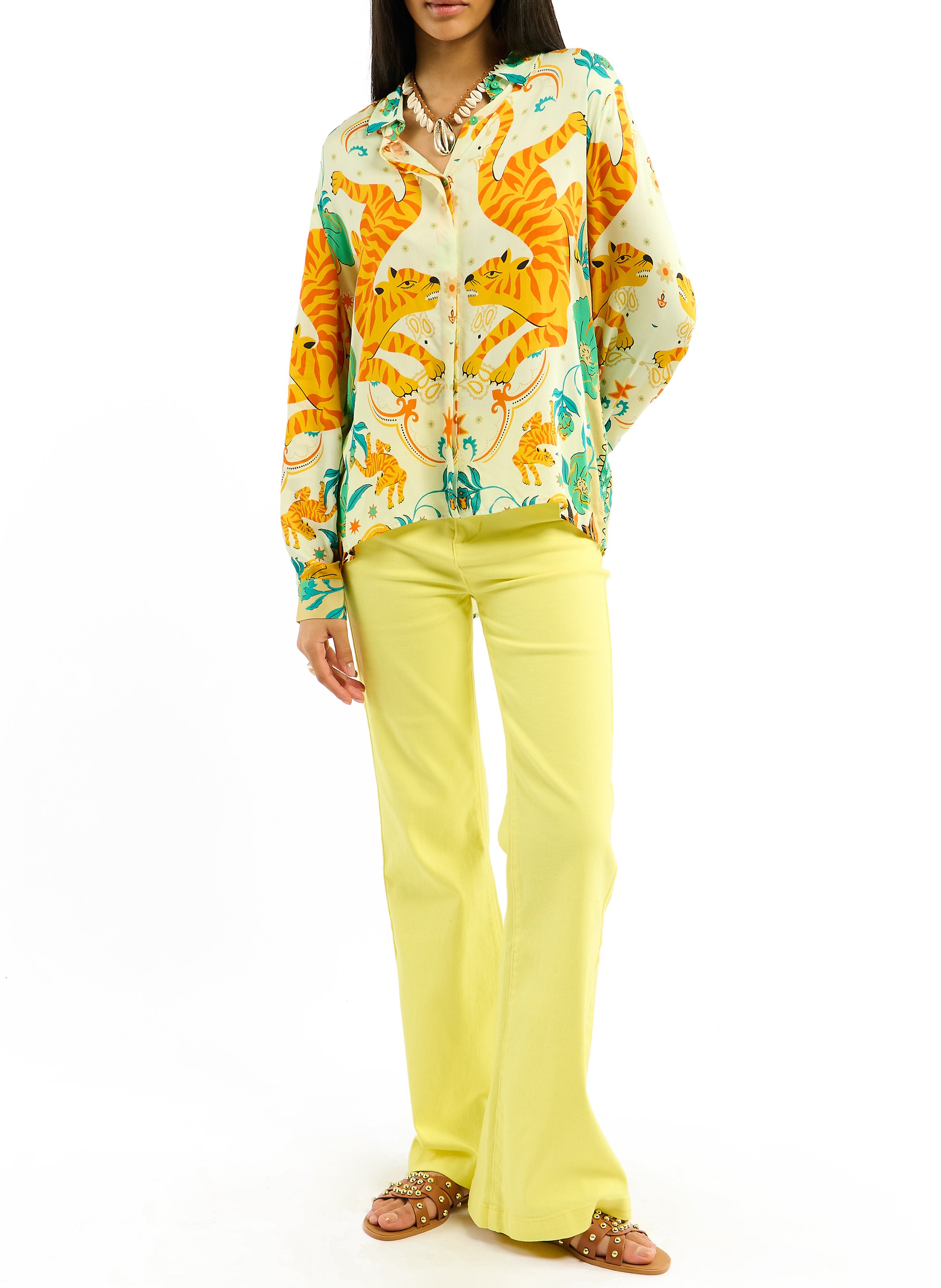 Rechte blouse met klassieke kraag en tijgerprint WILD Groen