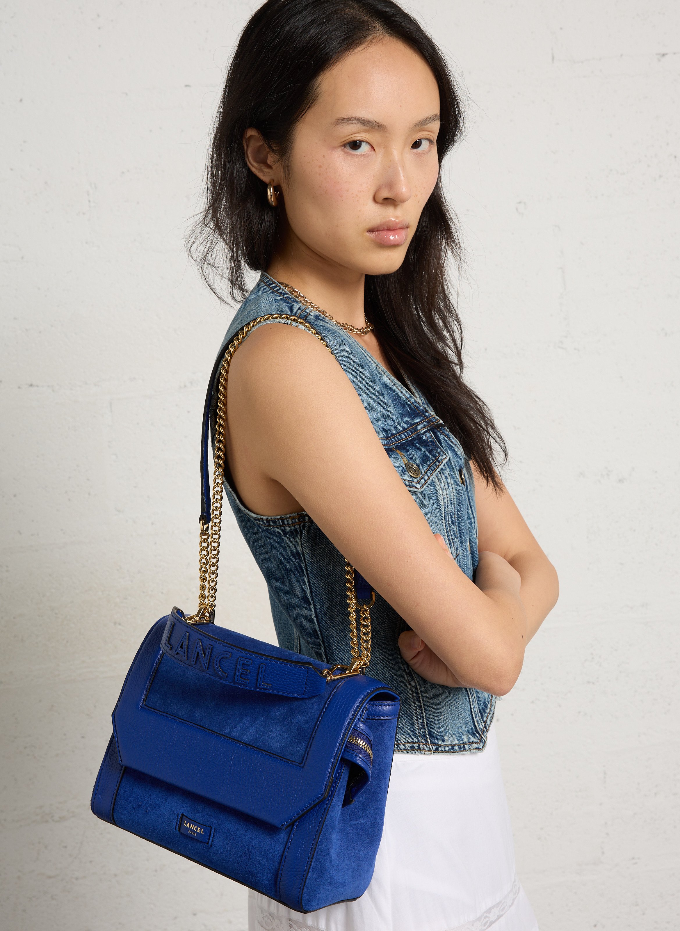 Umhängetasche aus Leder mit Umschlag LANCEL Blau