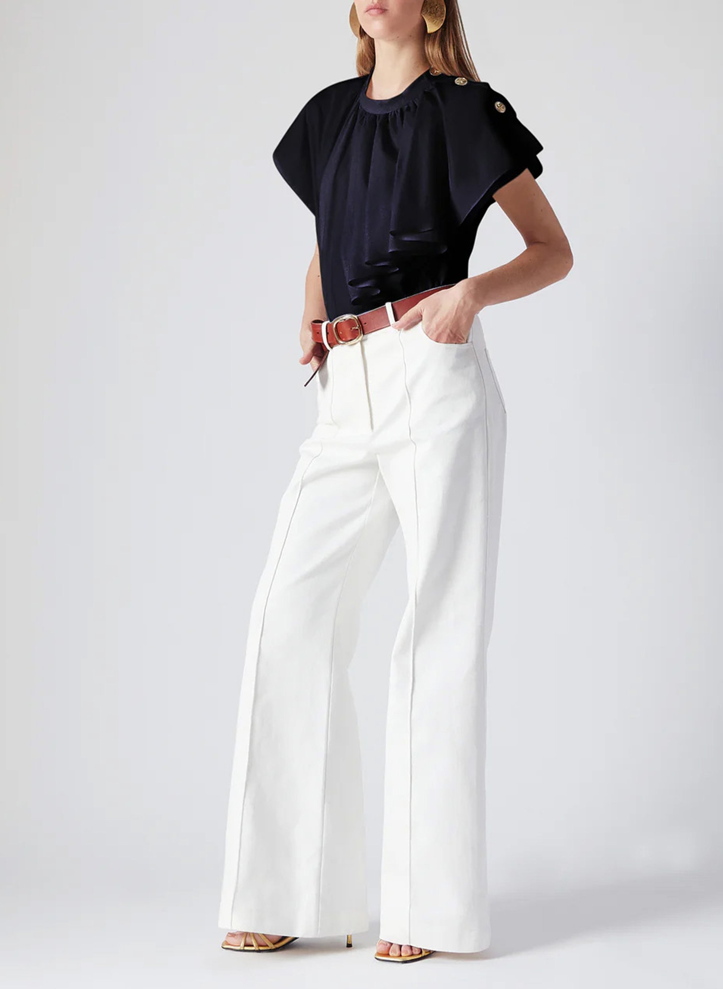 Short-sleeve ruffled top THE LABEL EDITION Black