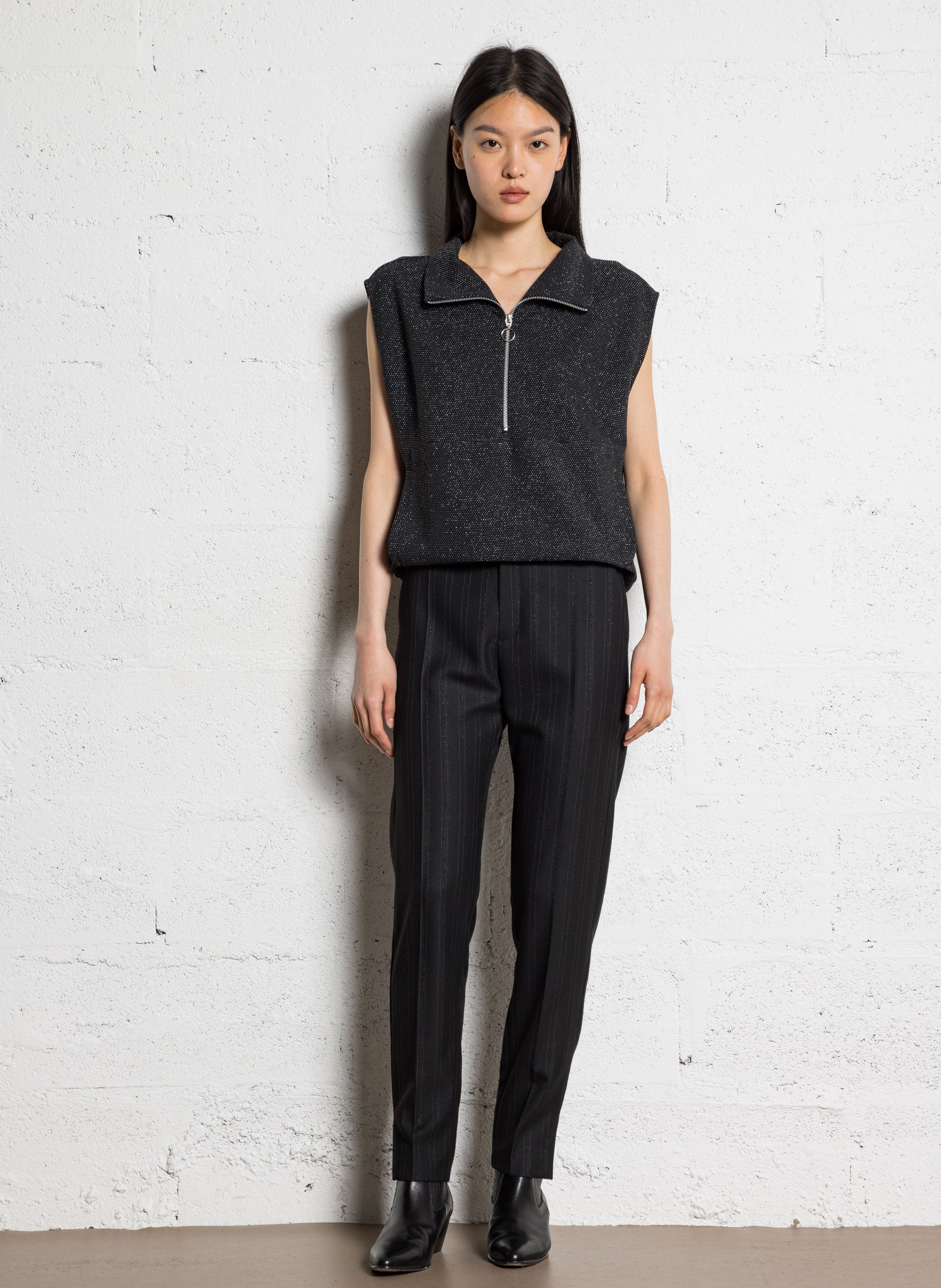 Ärmelloses Top mit Stehkragen I CODE Schwarz