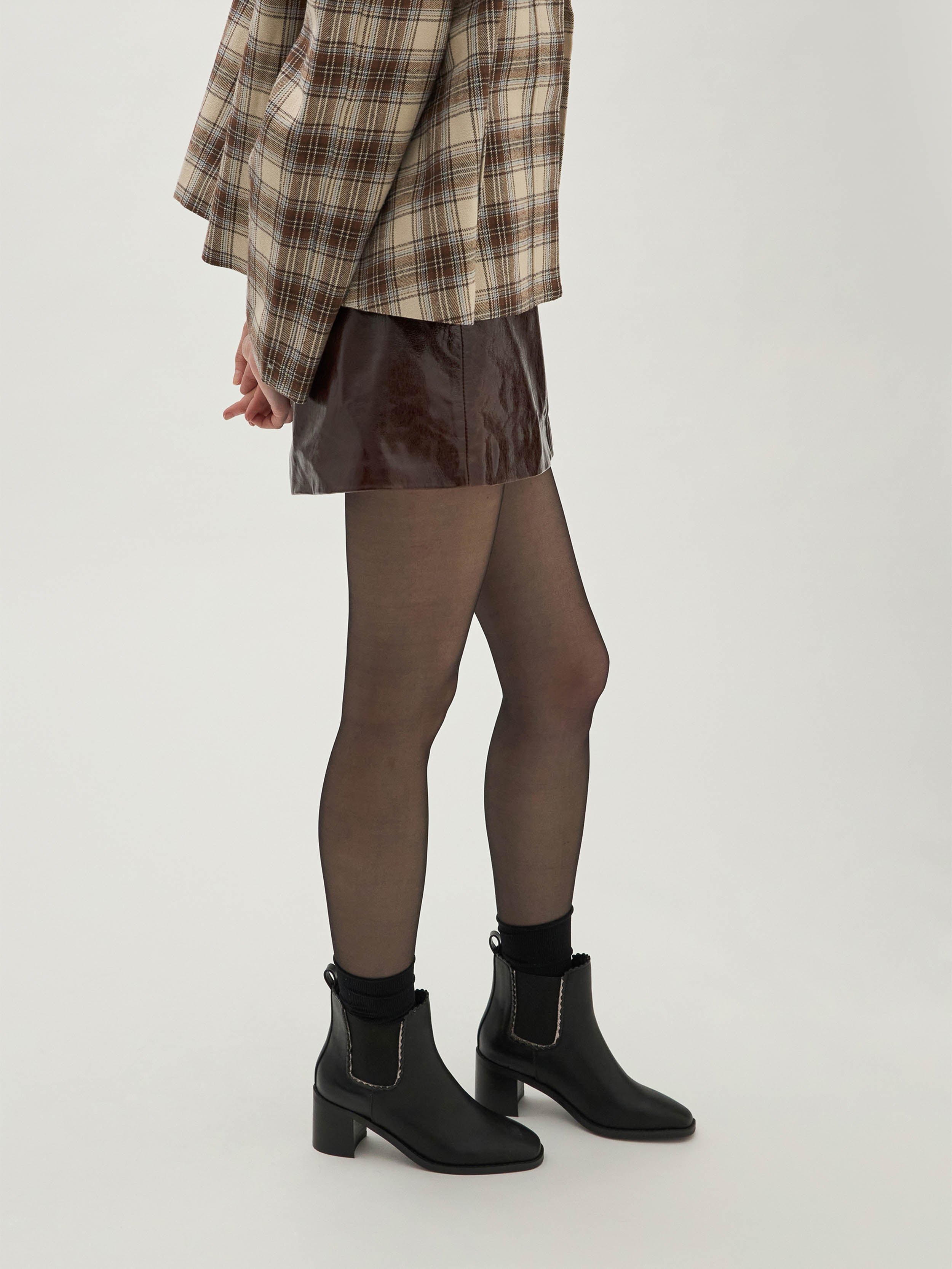 Chelsea ankle boots with heel VANESSA WU Black