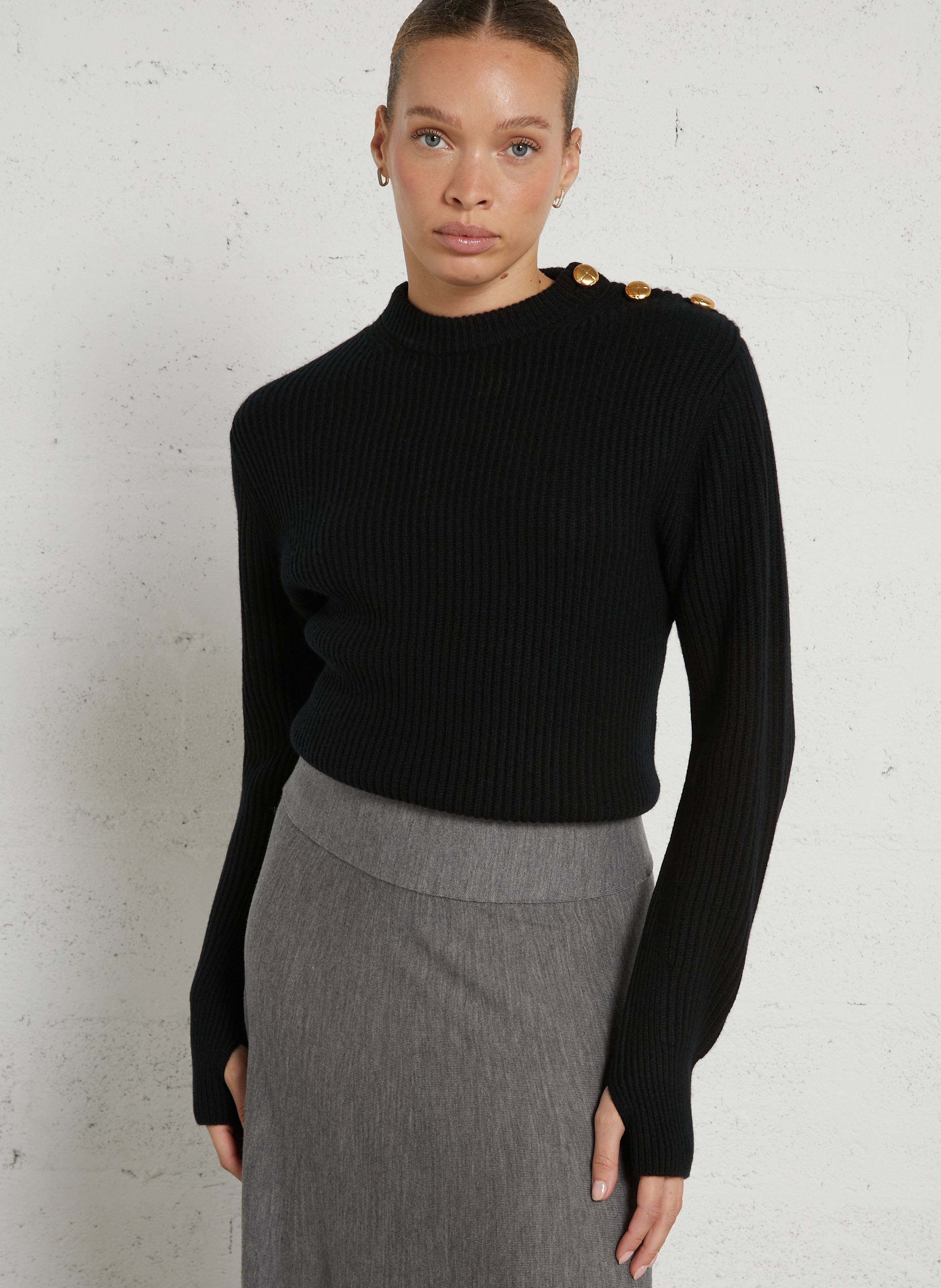 Pull en maille côtelé de laine LAURENCE BRAS Noir