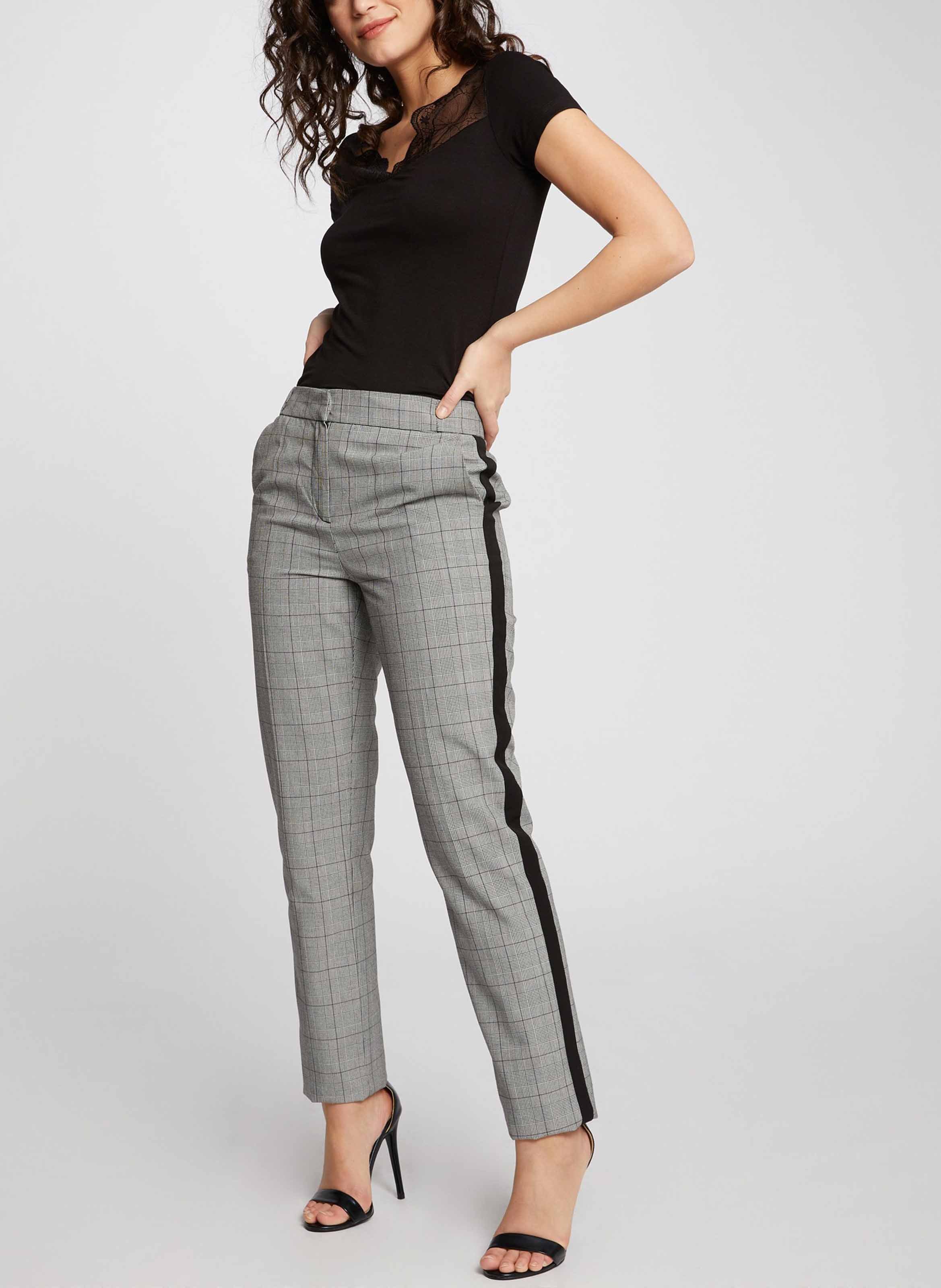 T-Shirt mit V-Ausschnitt und Spitzeneinsatz MORGAN Schwarz