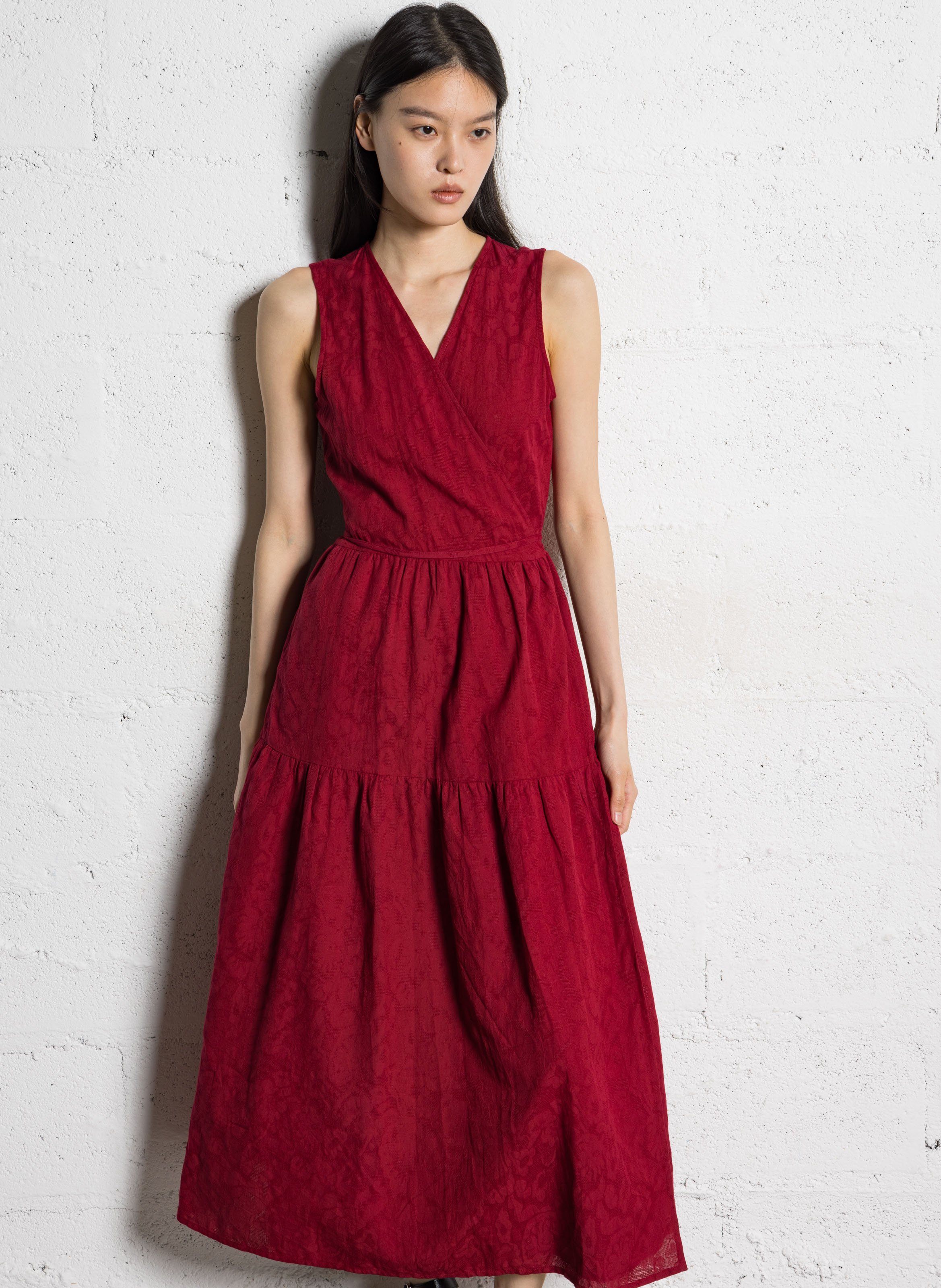 Robe longue col V en coton jacquard NICE THINGS Rouge