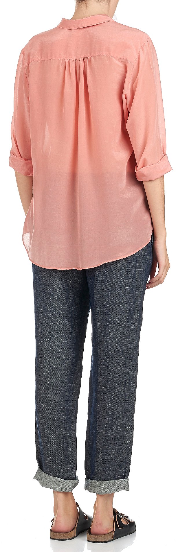 Crepe blend straight-cut shirt with classic collar MOMONI Pink