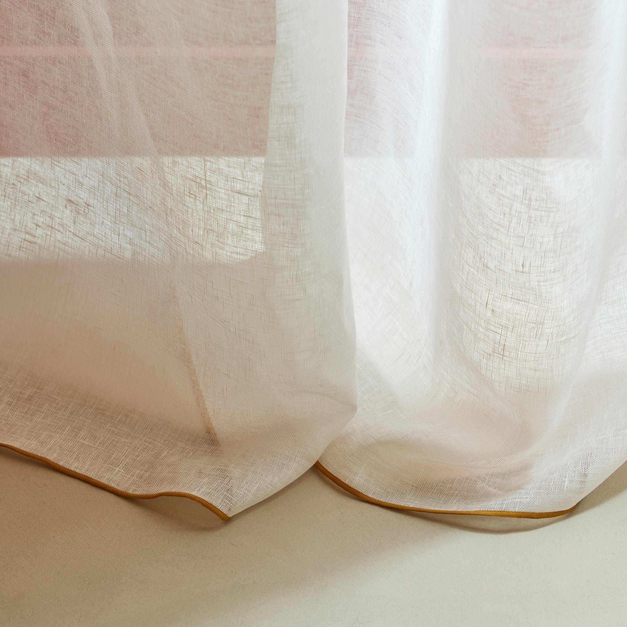 Voile curtain panel MADURA White