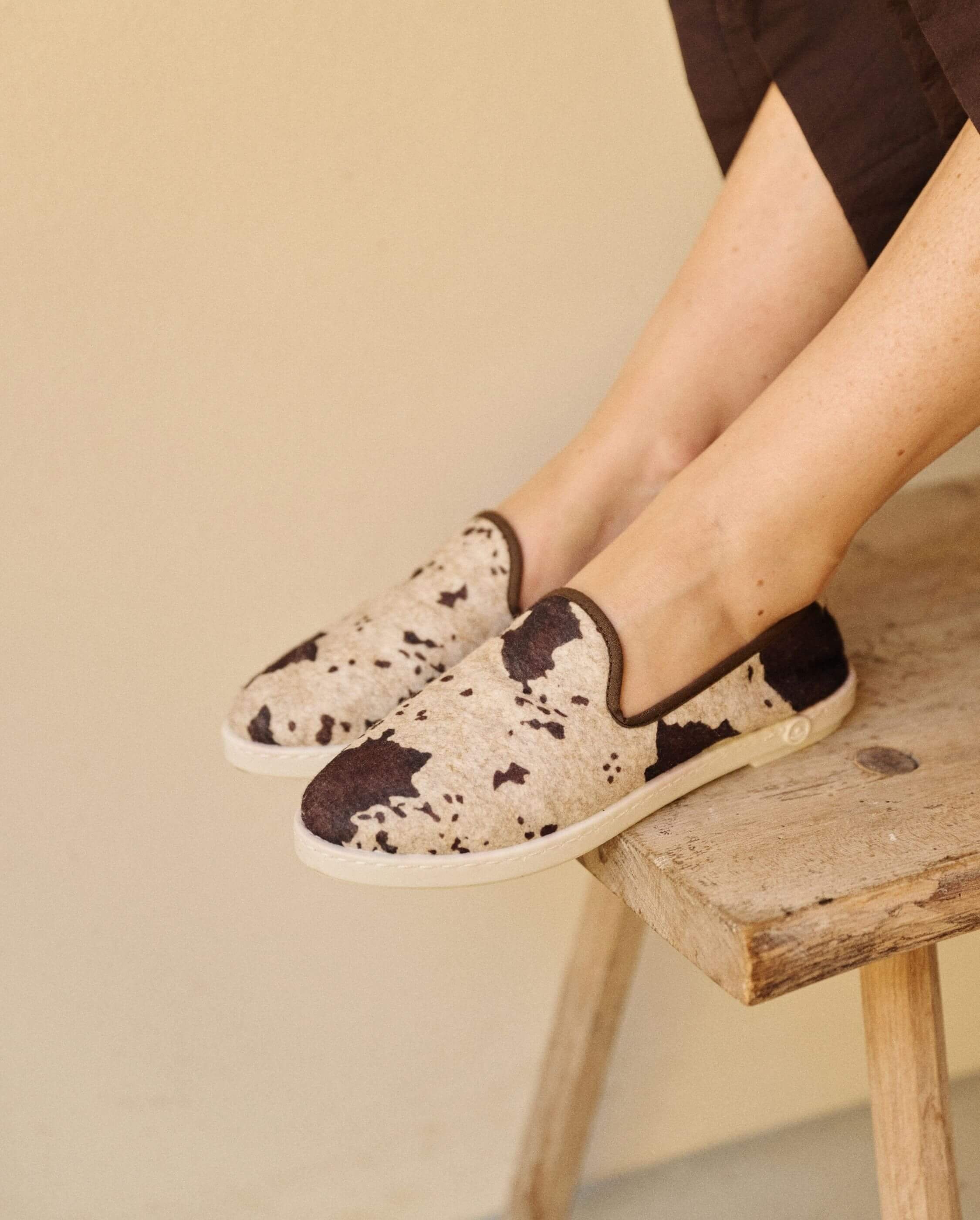 Limited edition women's slipper, cow ANGARDE Brown
