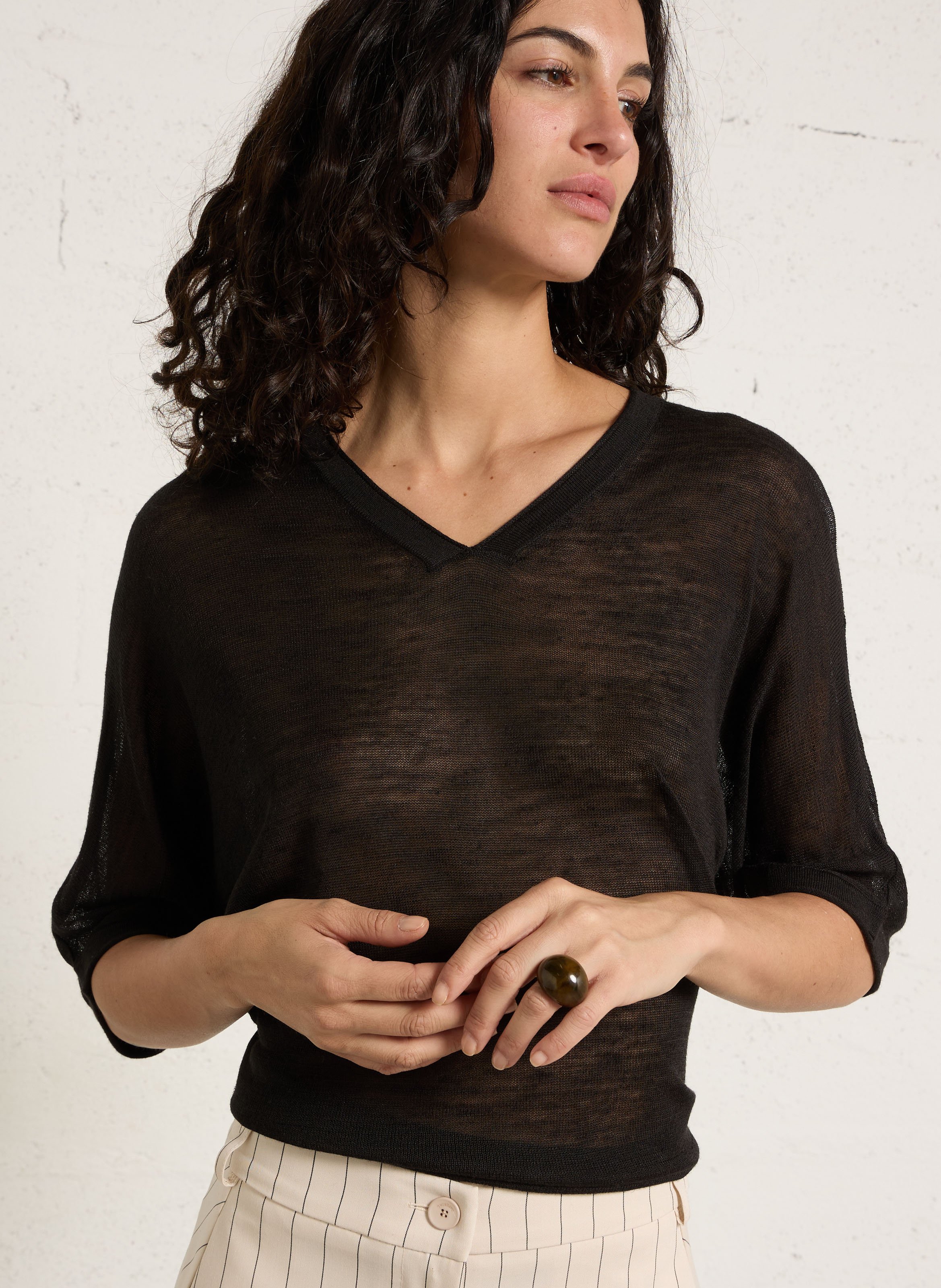 Pull ample col V en maille fine IMPERIAL Noir