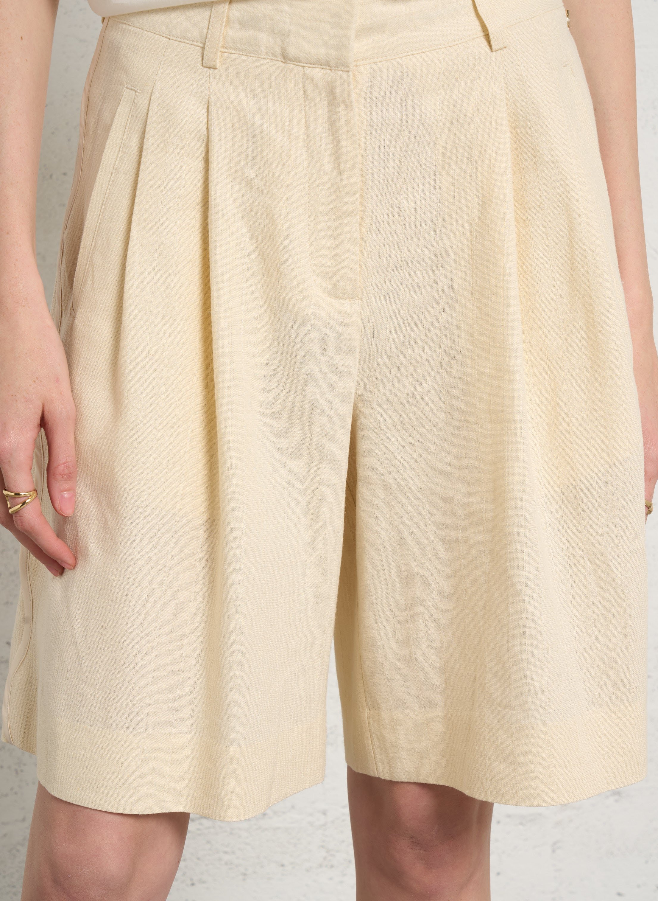 Recht short met hoge taille | linnenblend FABIENNE CHAPOT Wit