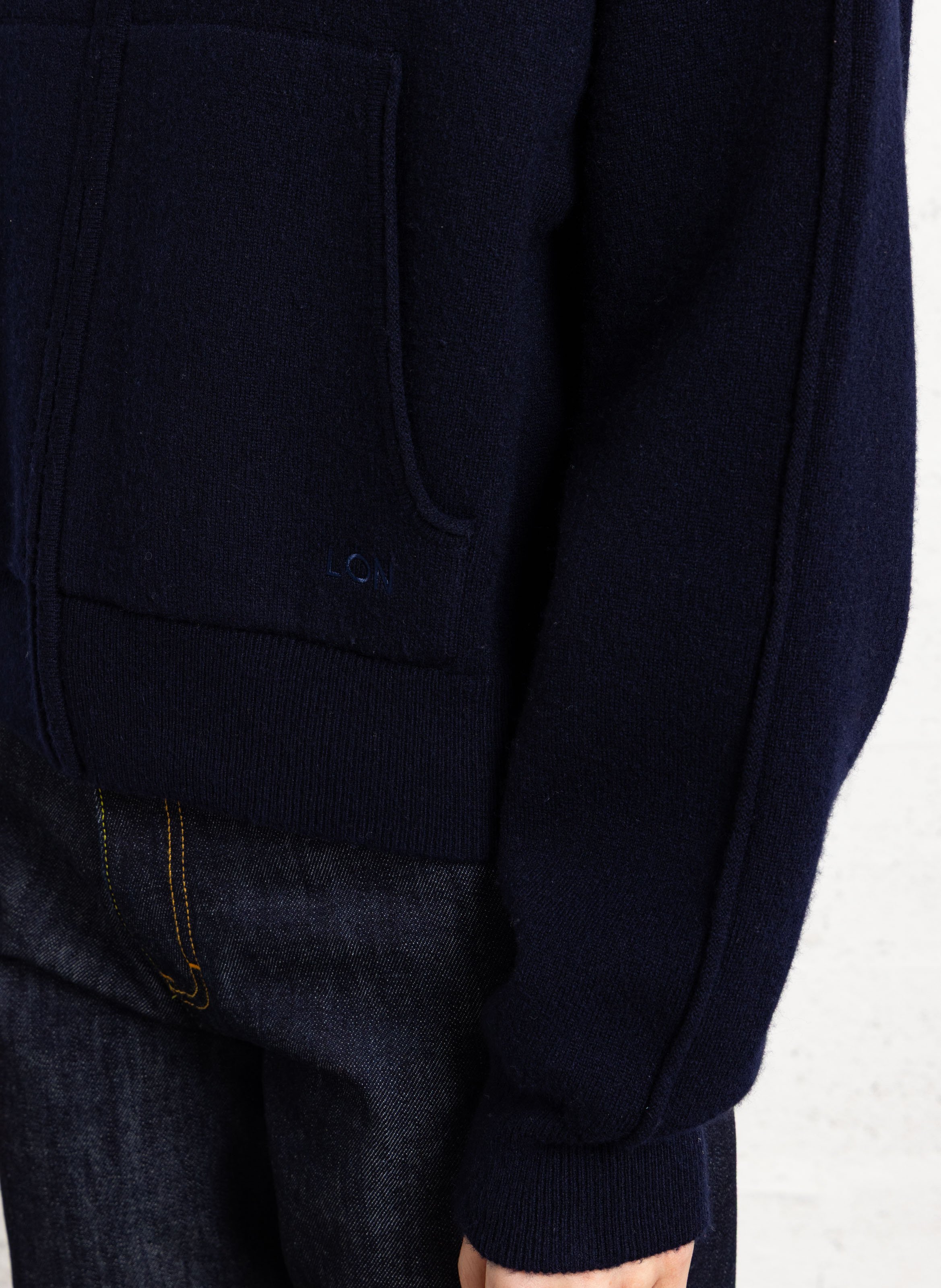 Oversize Kapuzenpullover aus Wolle und Kaschmir MARGAUX LONNBERG Blau