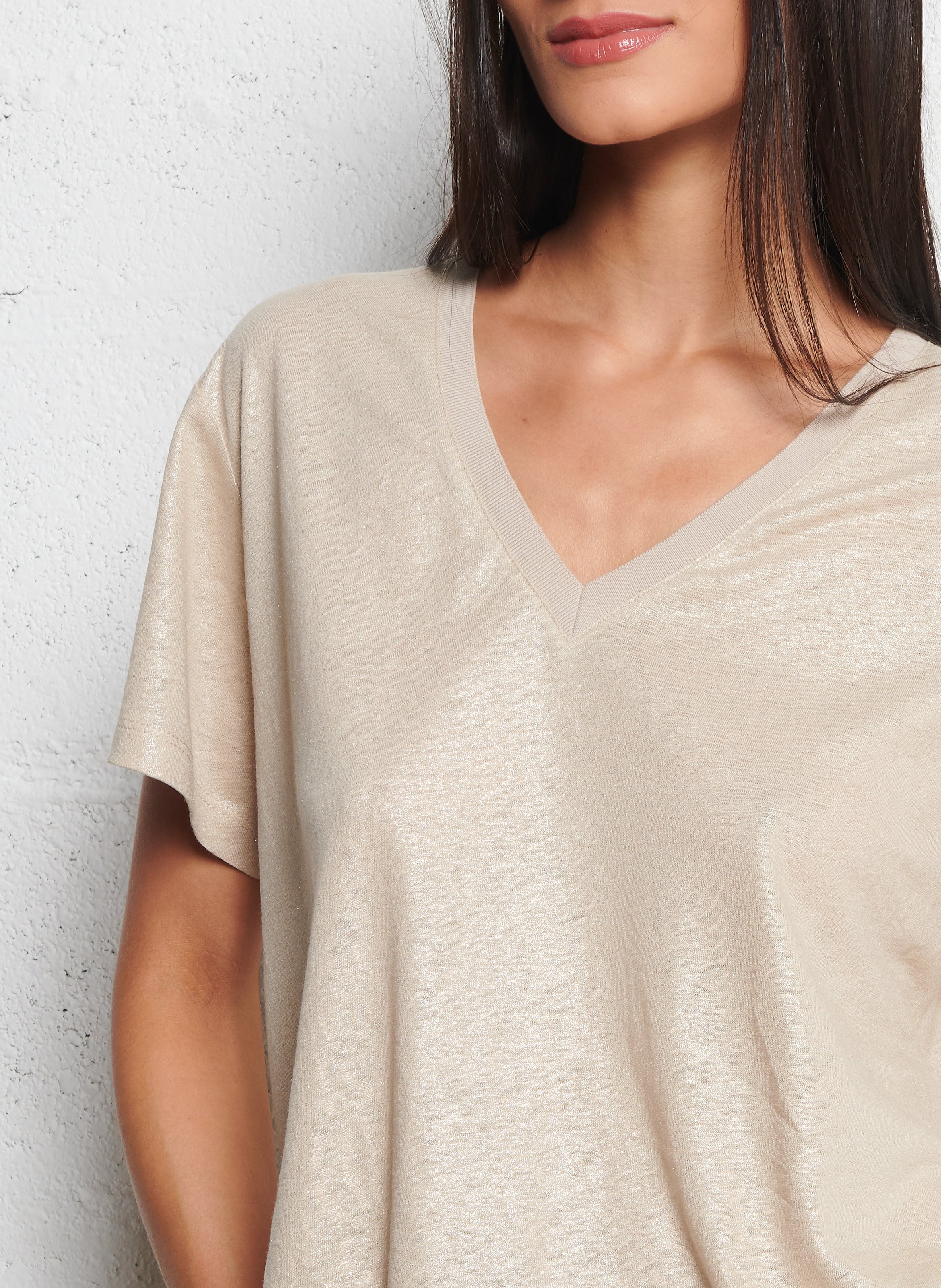 Iridescent V-neck T-shirt in blended linen IKKS Beige