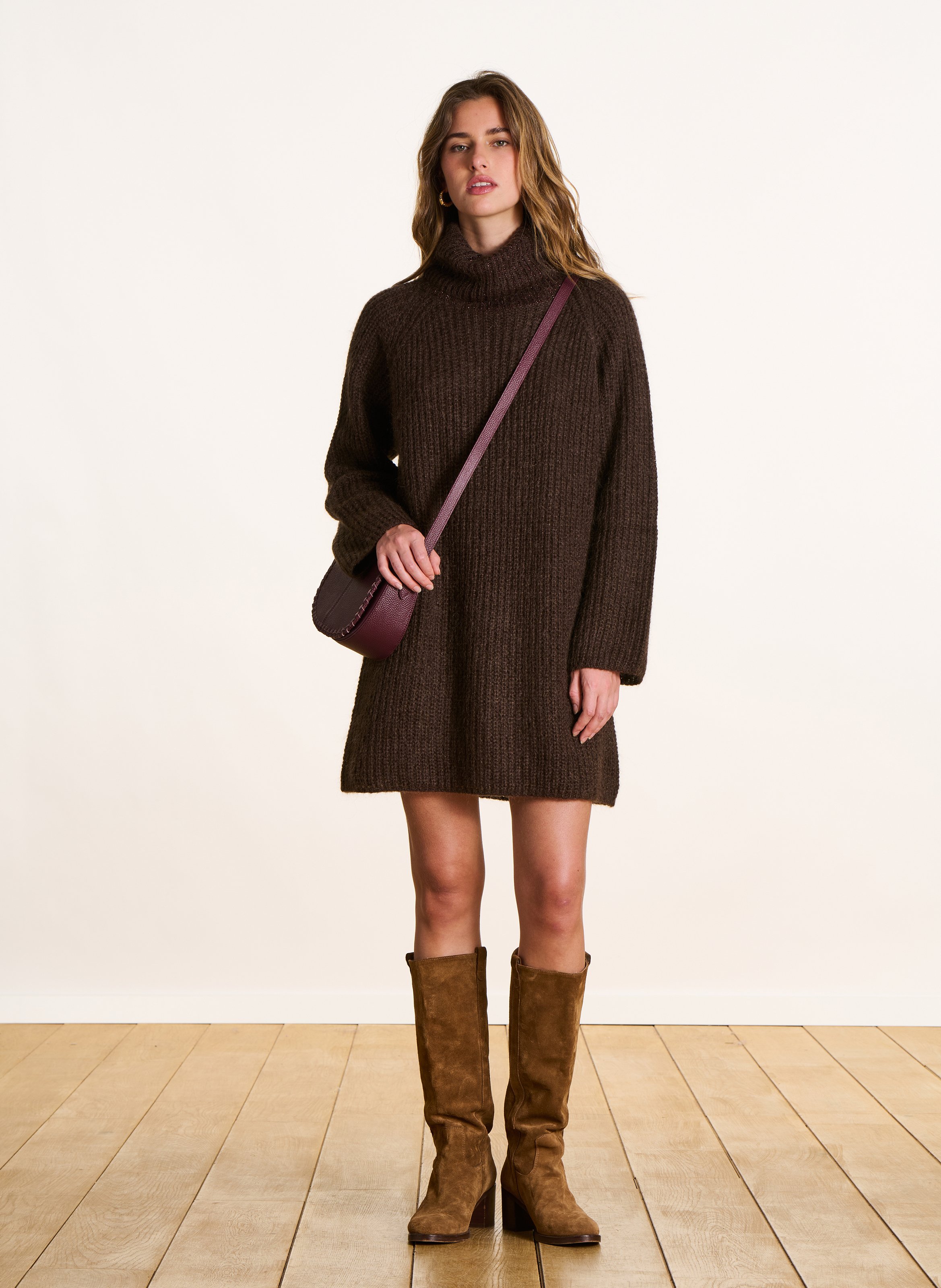 Robe courte  col roulé LA FEE MARABOUTEE Marron