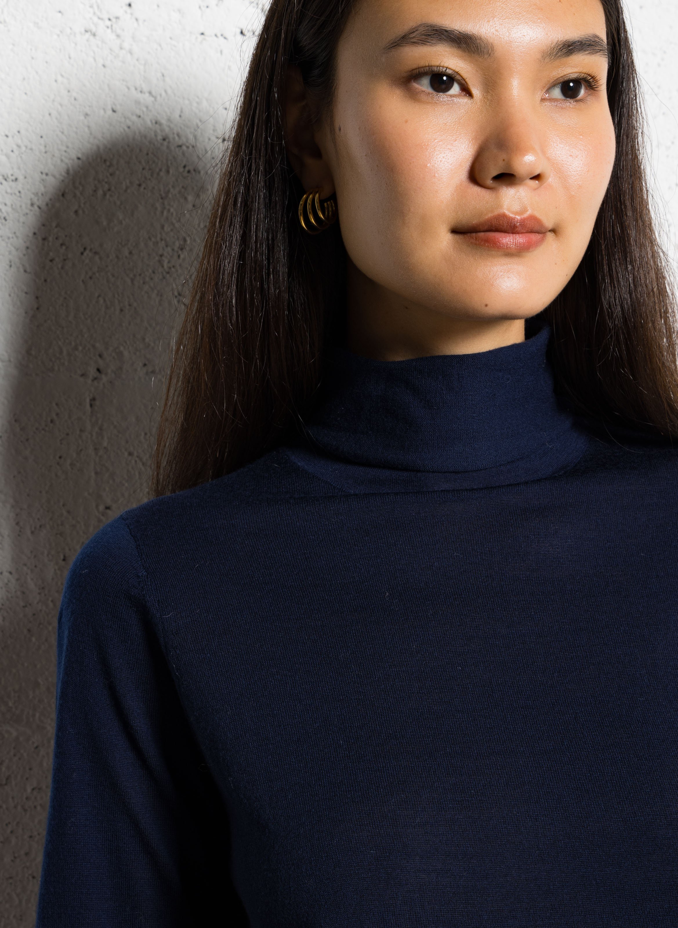 Pull col roulé en laine fine HARTFORD Bleu