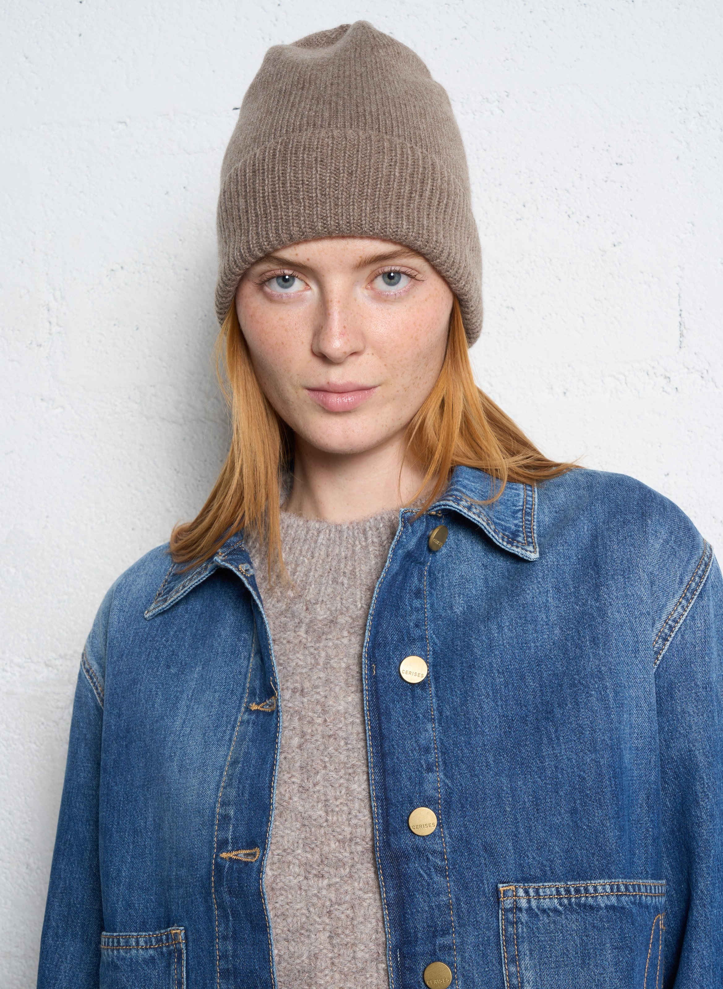 Bonnet uni en cachemire CEZEMBRE Beige