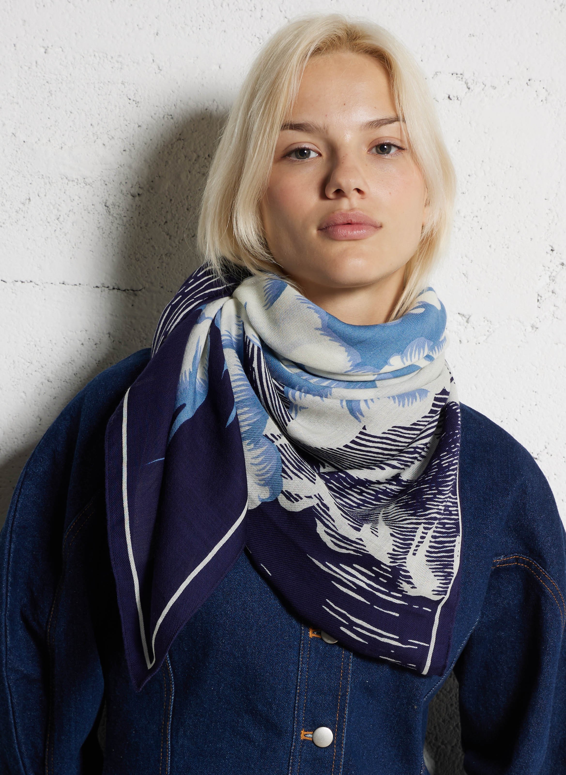 Wollschal INOUI EDITIONS Blau