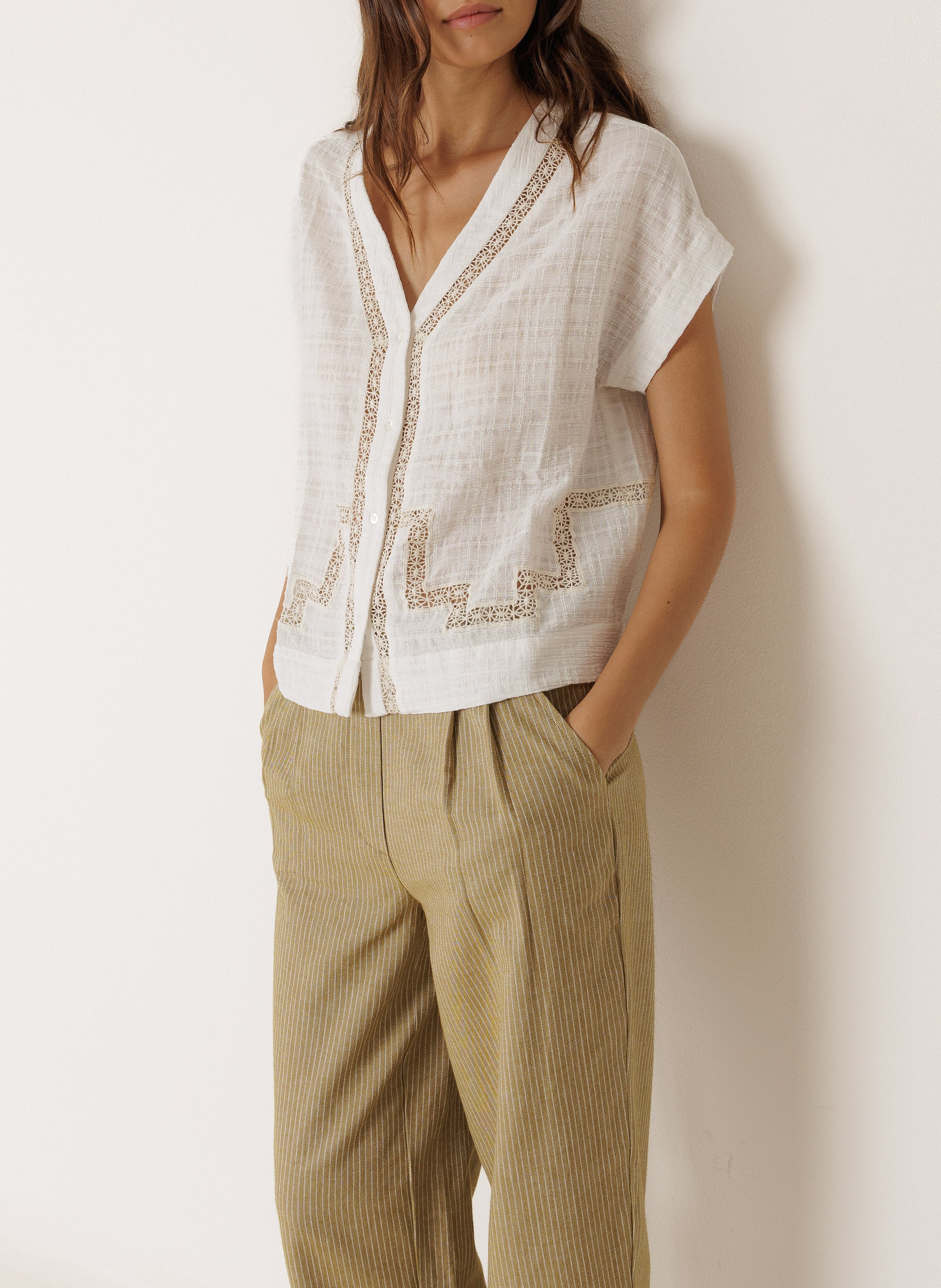 Baumwollbluse mit V-Ausschnitt INDI & COLD Beige