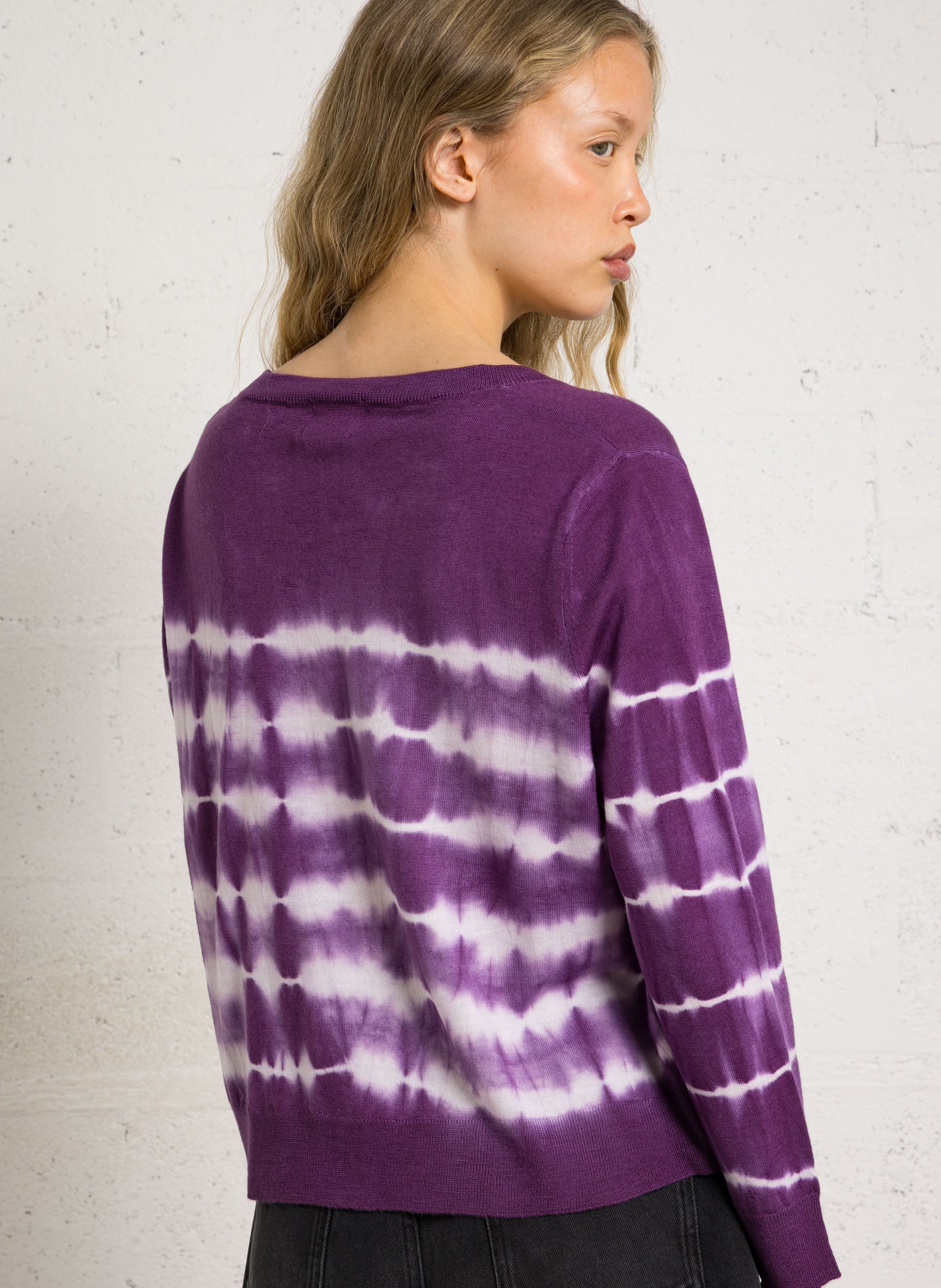 V-Ausschnitt Cardigan mit Tie-Dye-Muster aus Wolle BELLA JONES Violett