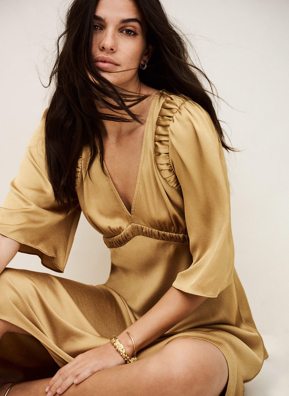 Midi satijnen jurk met V-hals BA&SH Bruin