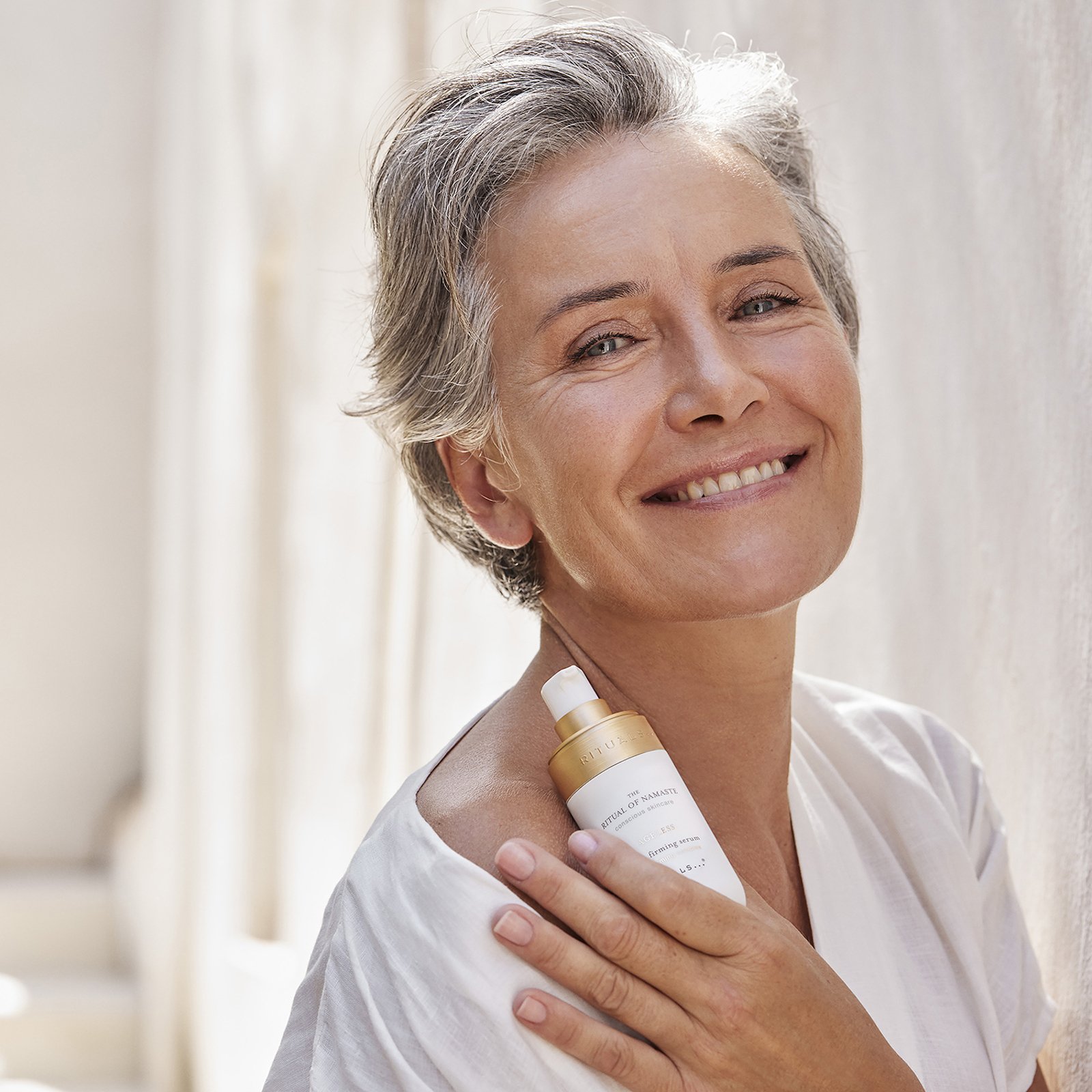 The Ritual of Namaste - Firming serum No color