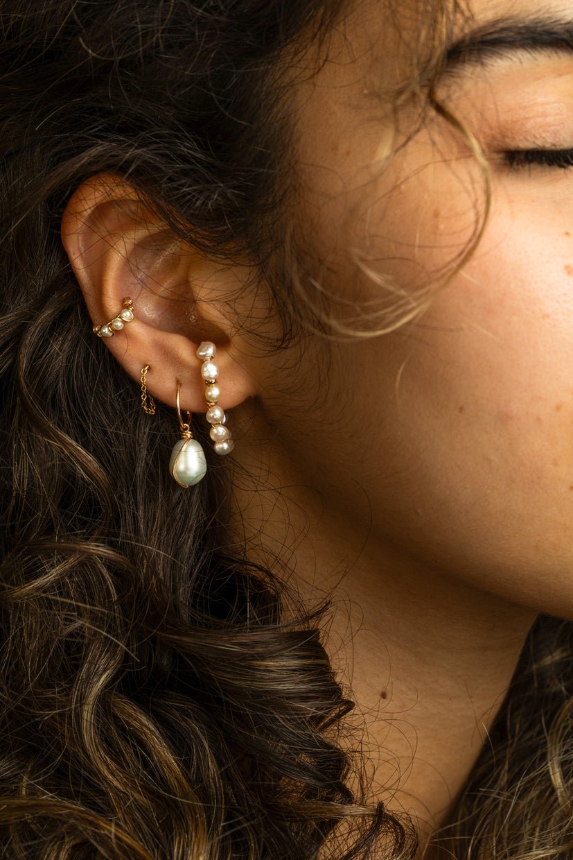 Fake pearl hoop earrings YAY White