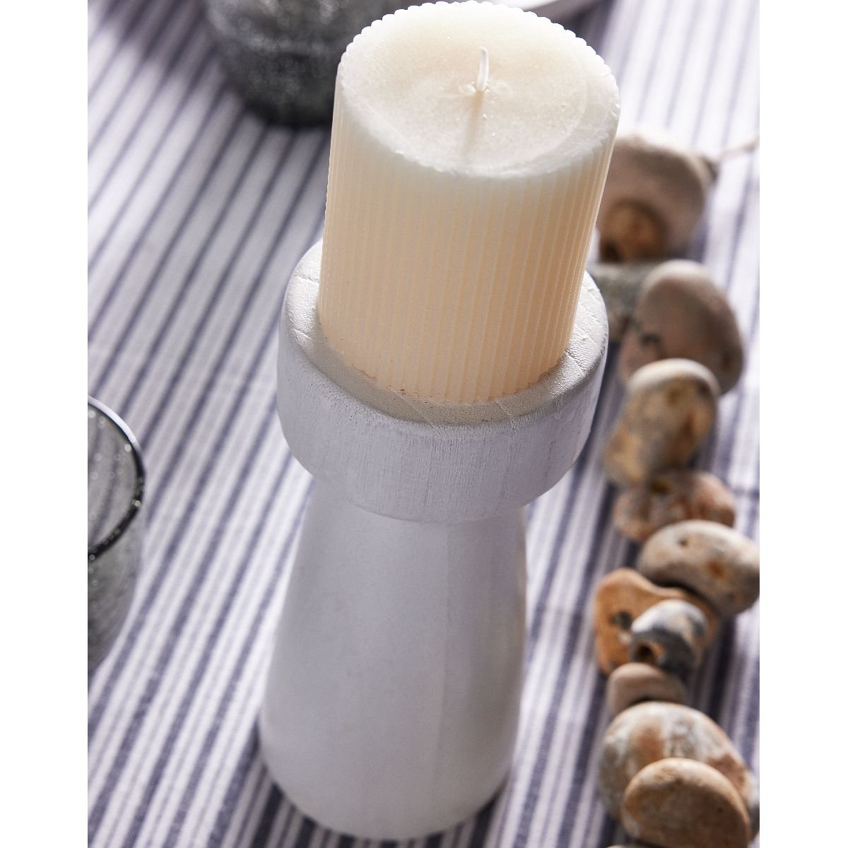 Conical wooden candle holder FACTORY White