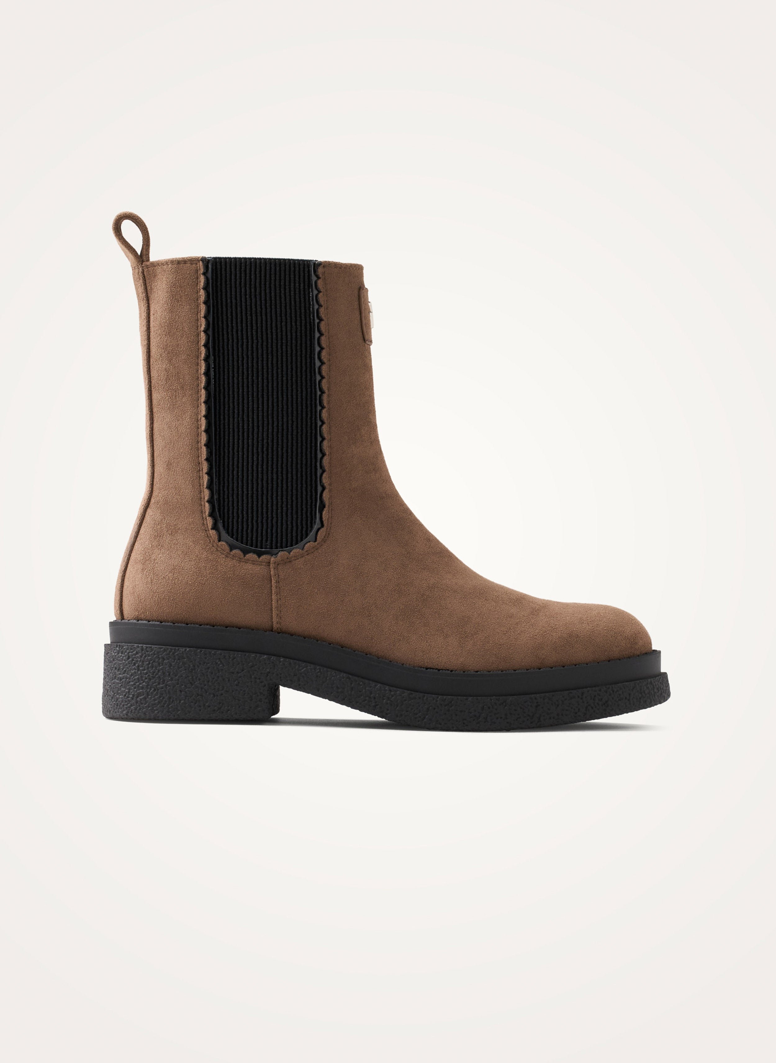 Chelsea suede ankle boots VANESSA WU