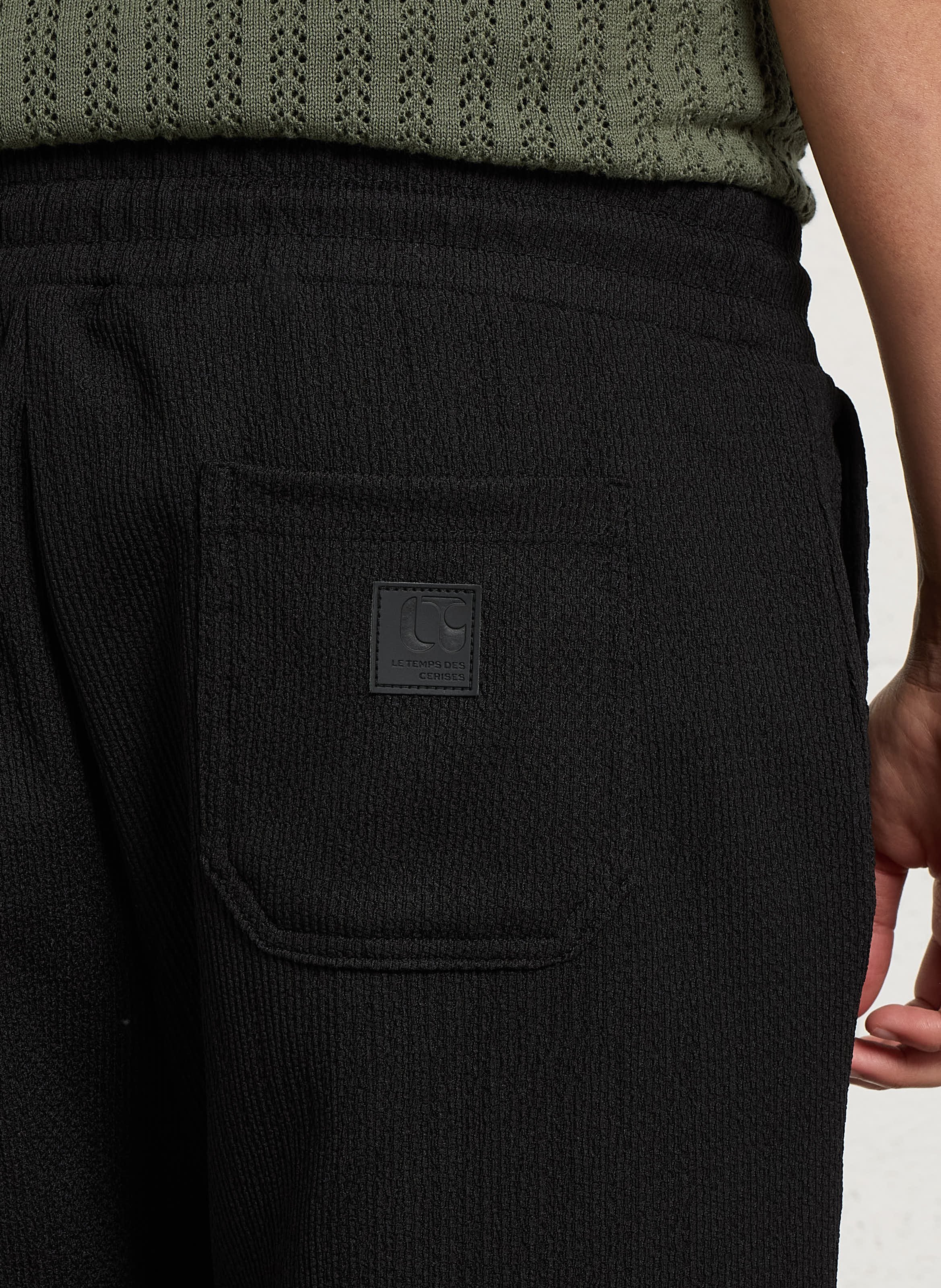 Short droit  LE TEMPS DES CERISES Noir