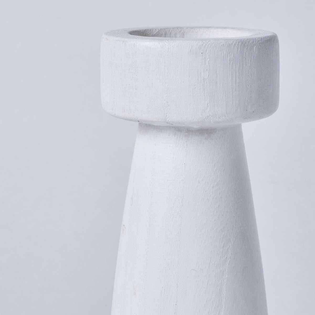 Conical wooden candle holder FACTORY White