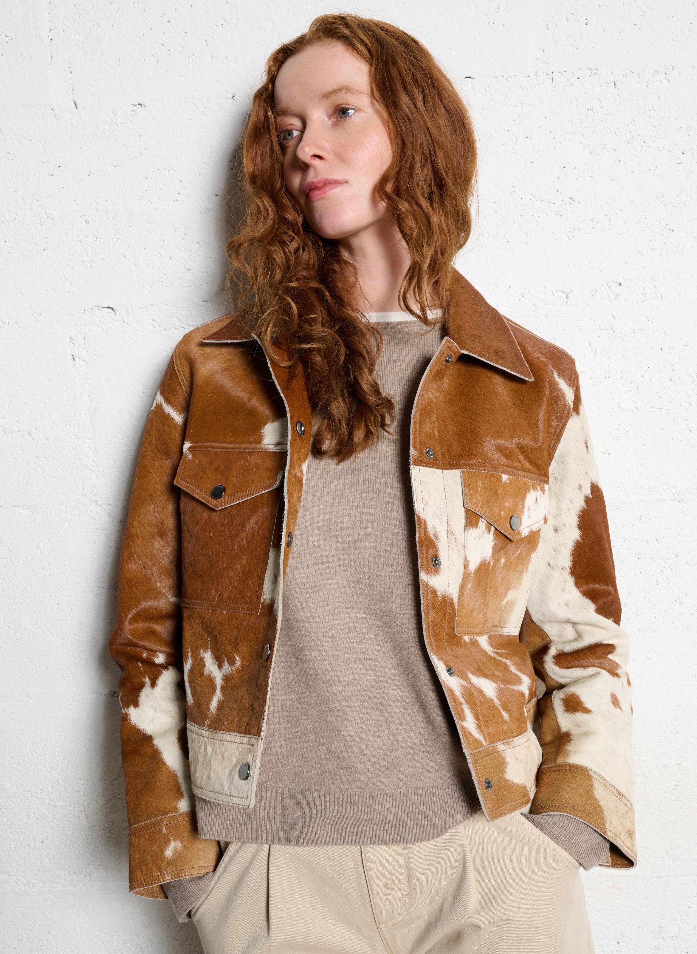 Rechte jas met klassieke kraag van bedrukt leer IKKS Beige