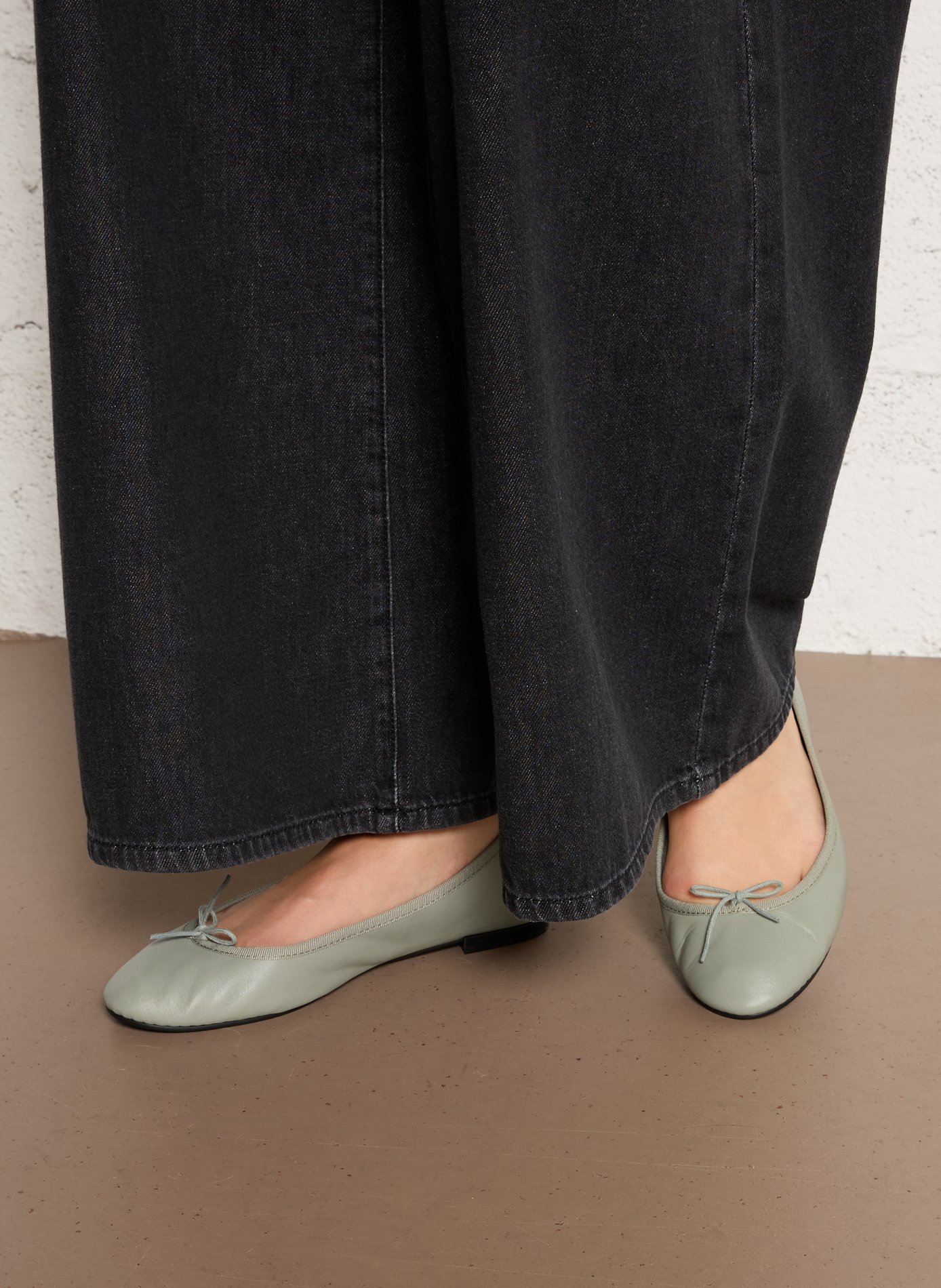 Ballerinas - Leder REPETTO Grun