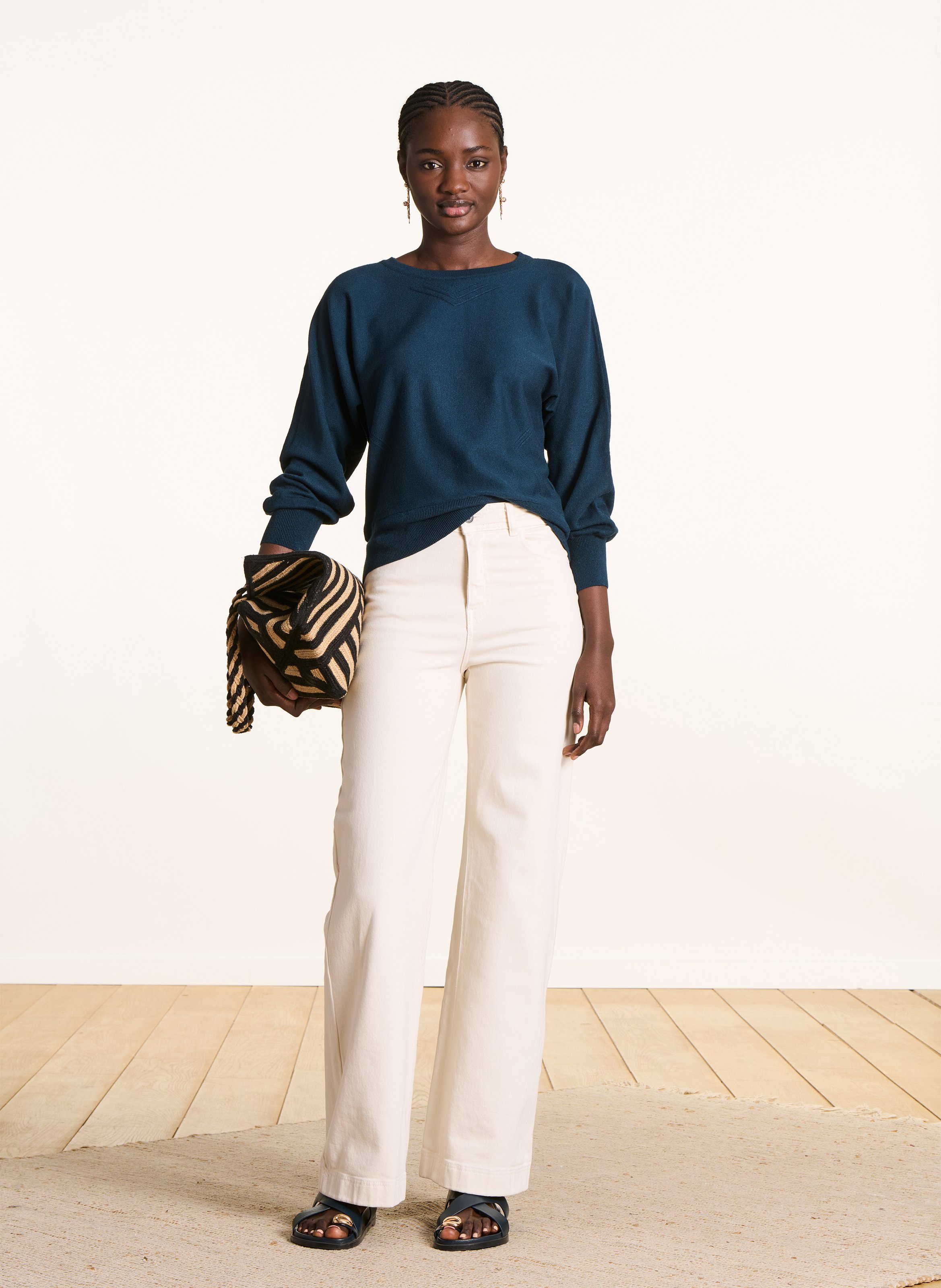 Pull col rond droit en maille LA FEE MARABOUTEE Bleu