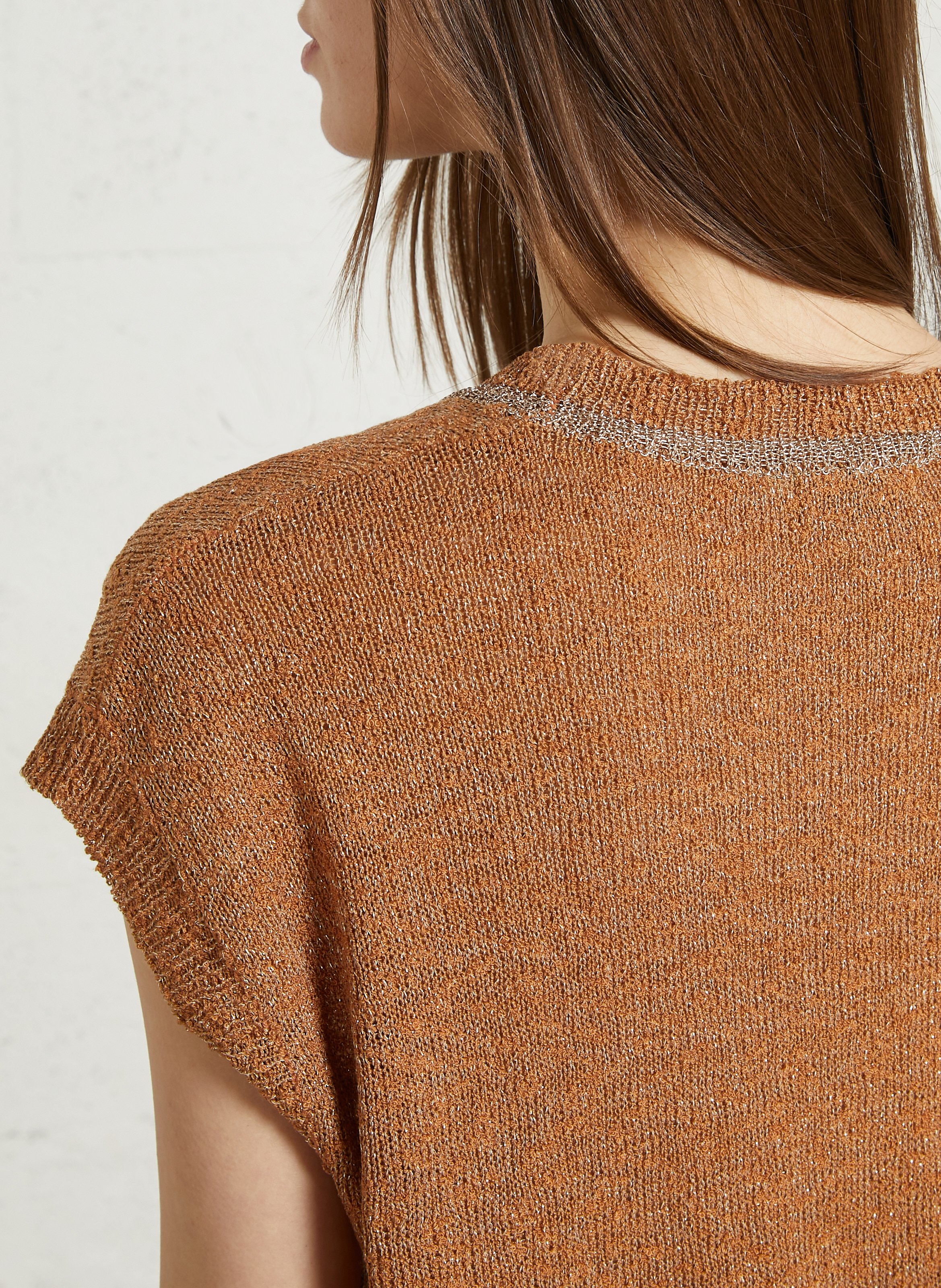Ärmelloses Oberteil aus metallischem Strick SEE U SOON Braun