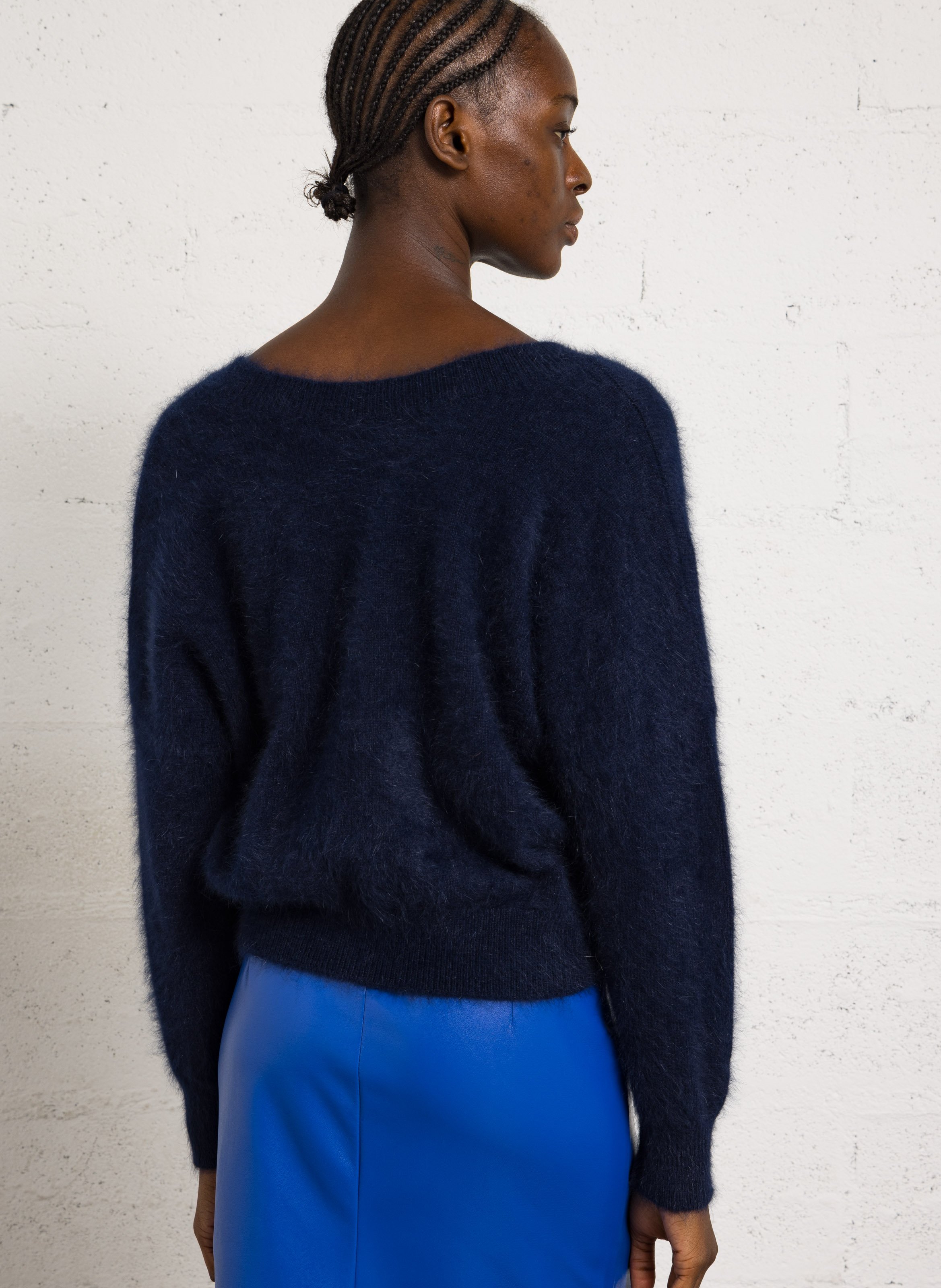 Gerade geschnittener Pullover aus Wollmix mit V-Ausschnitt BELLEROSE Blau