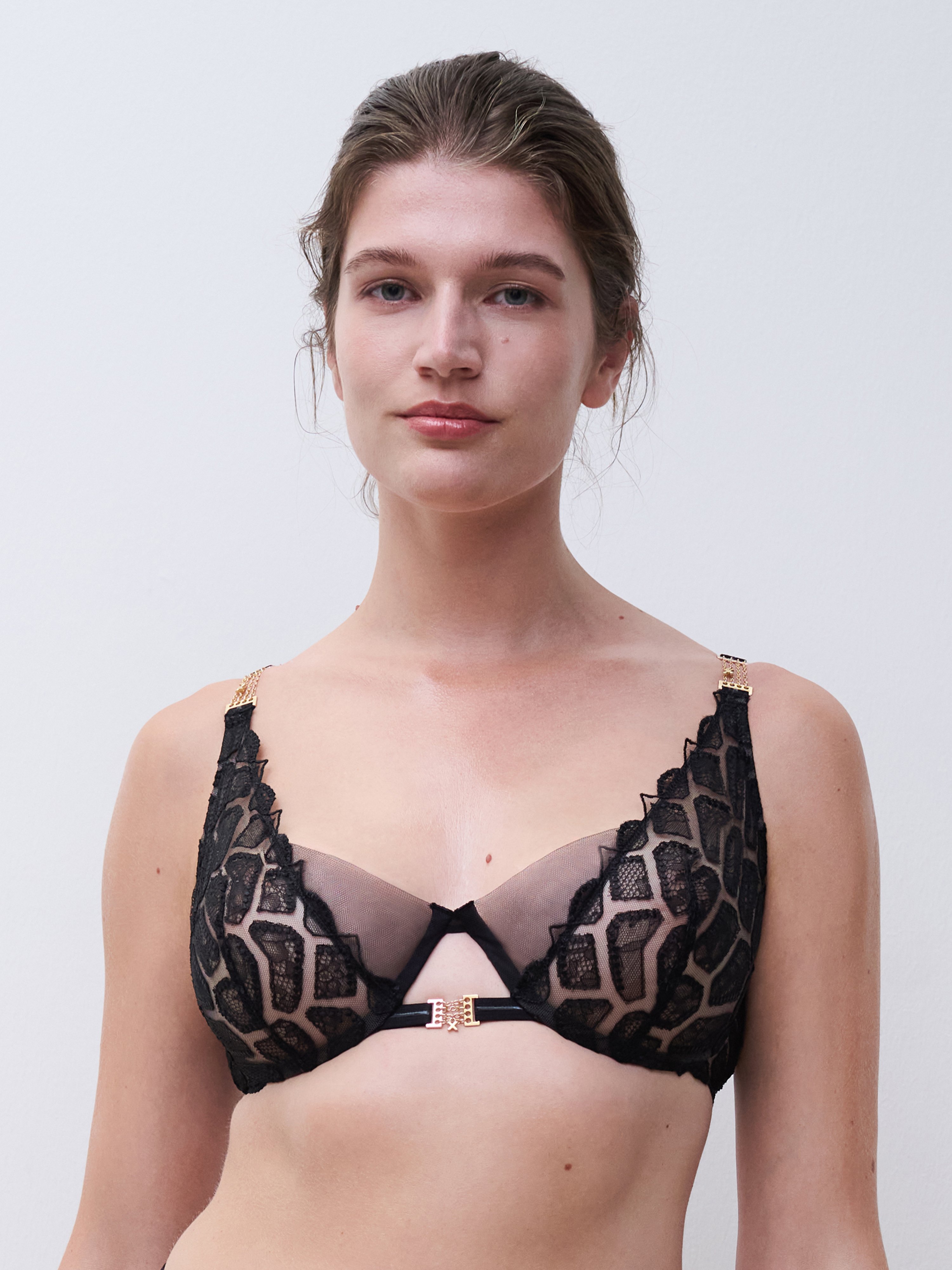 Plunge bra CHANTELLE X Black