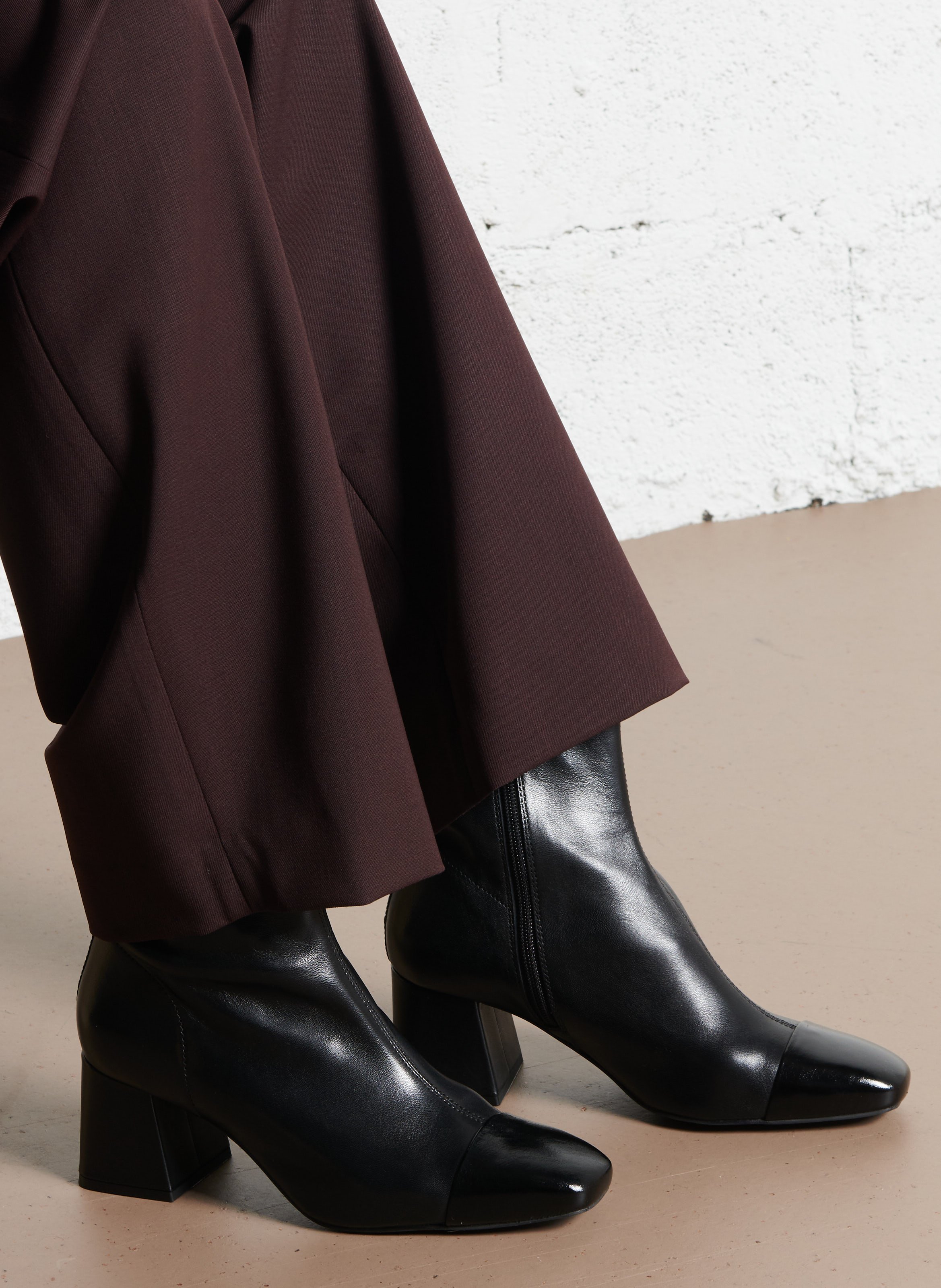 Bottines à talons en cuir BOCAGE Noir