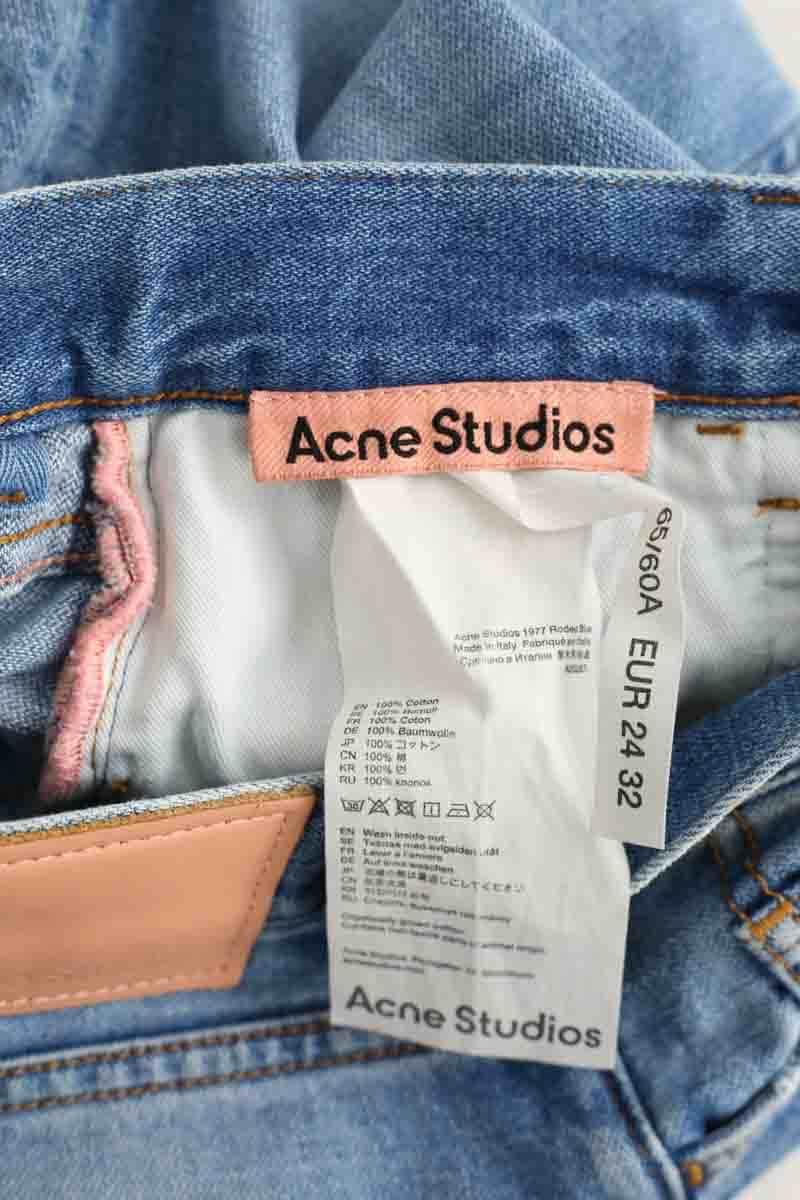 - Straight-leg jeans
- 5 pockets
- Straight cut
- Faded effect ACNE STUDIOS - Seconde Main Blue