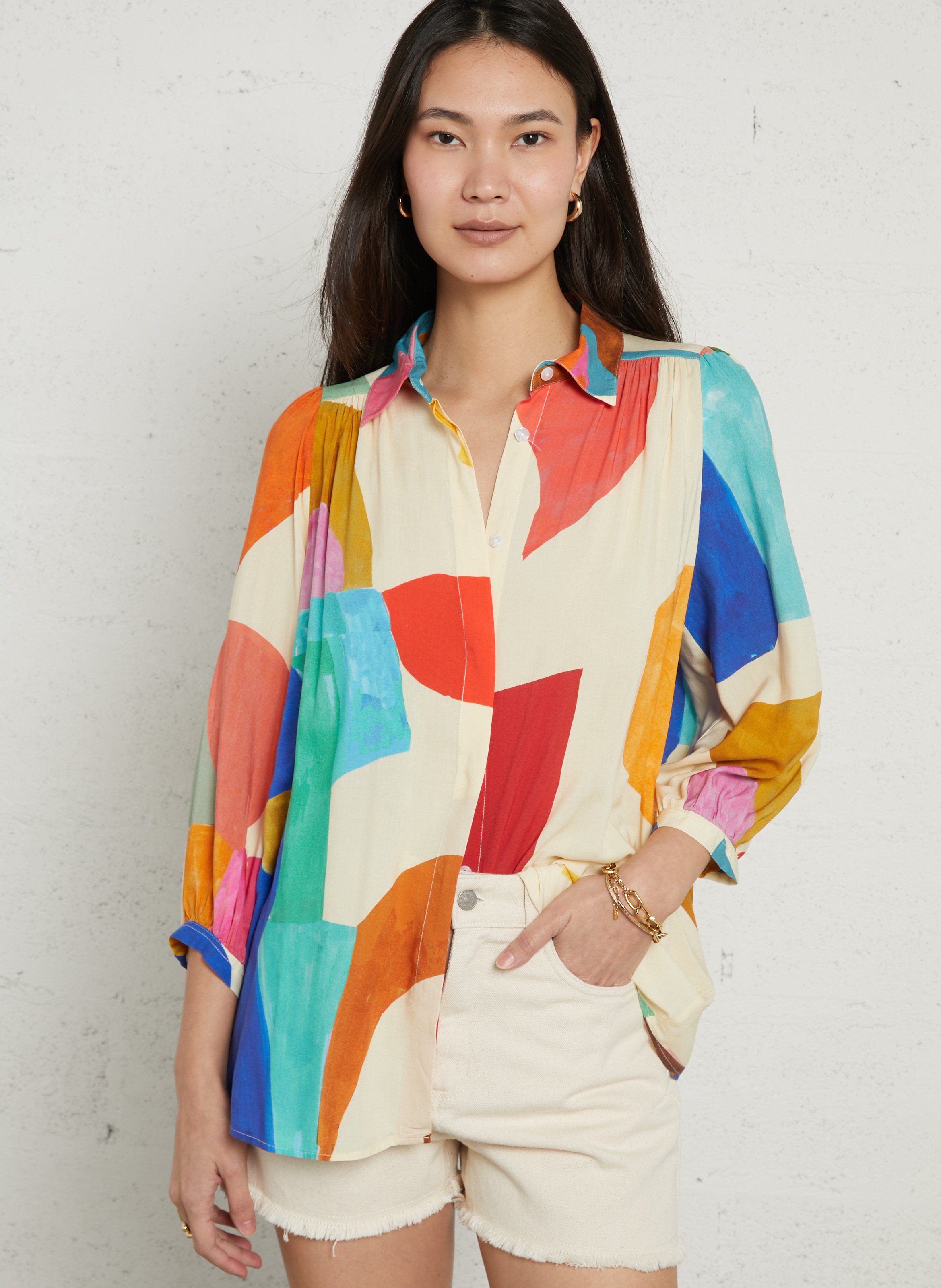 Oversize-Bluse mit klassischem Kragen und Print G.KERO Beige