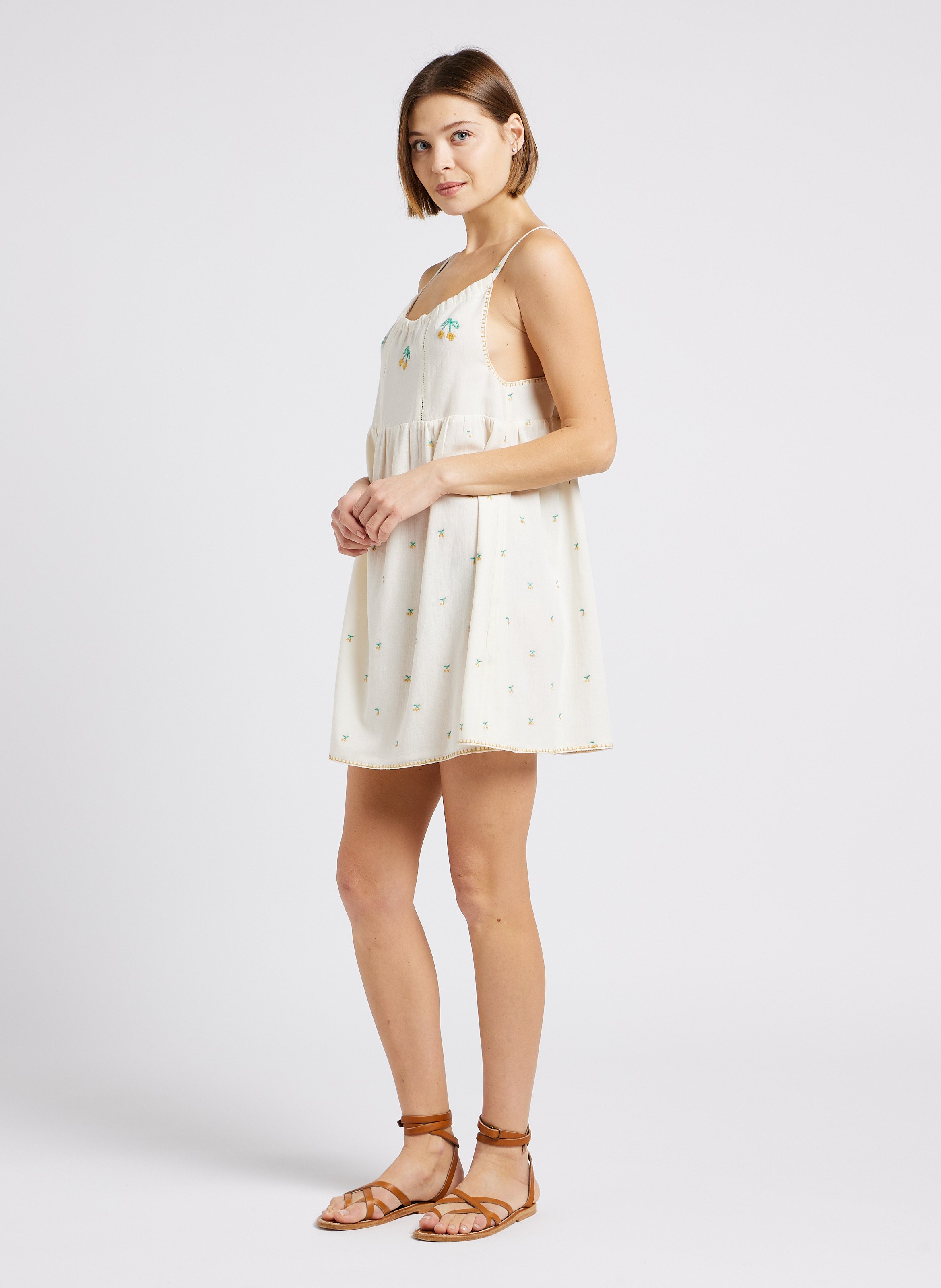 Short straight embroidered cotton dress with round neckline EMILE ET IDA White